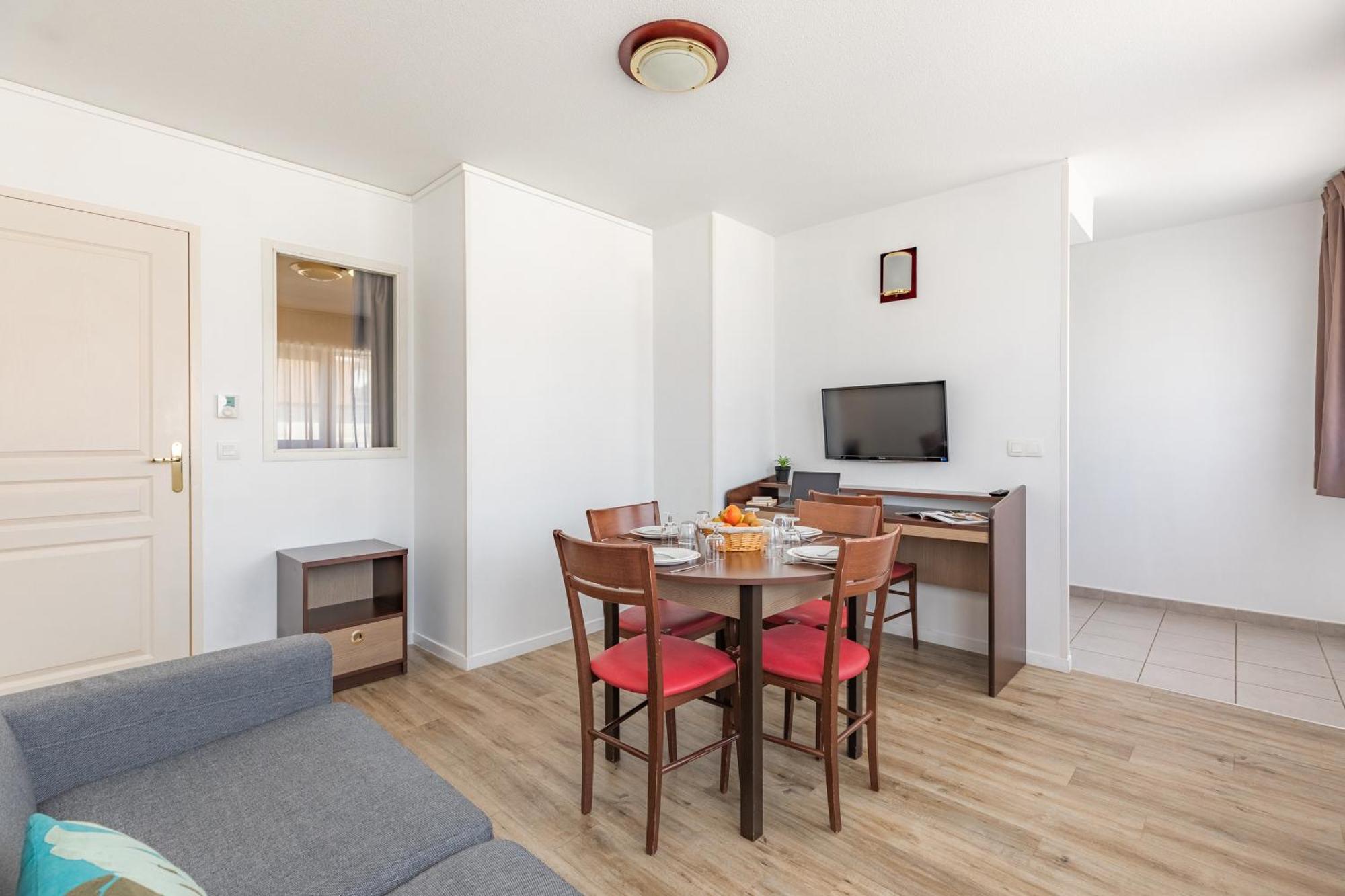 Large Apartment