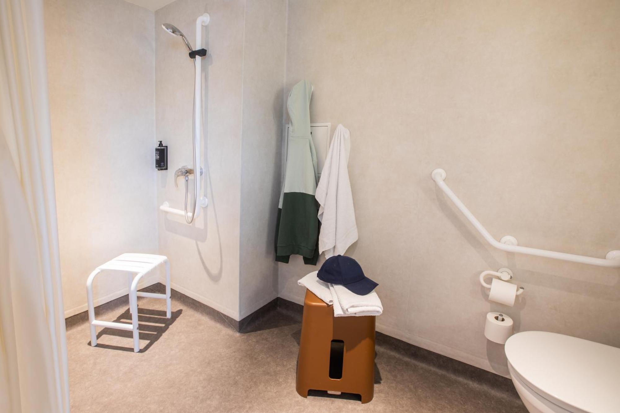 Standard Room for people with reduced mobility with One Double Bed