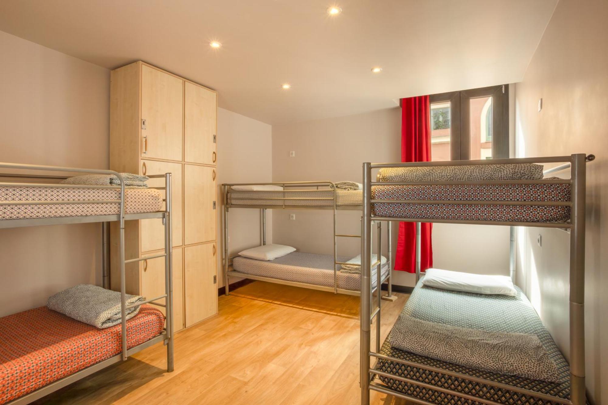 Bed 6-Bed Mixed Dormitory Room,1559650822:JPEG