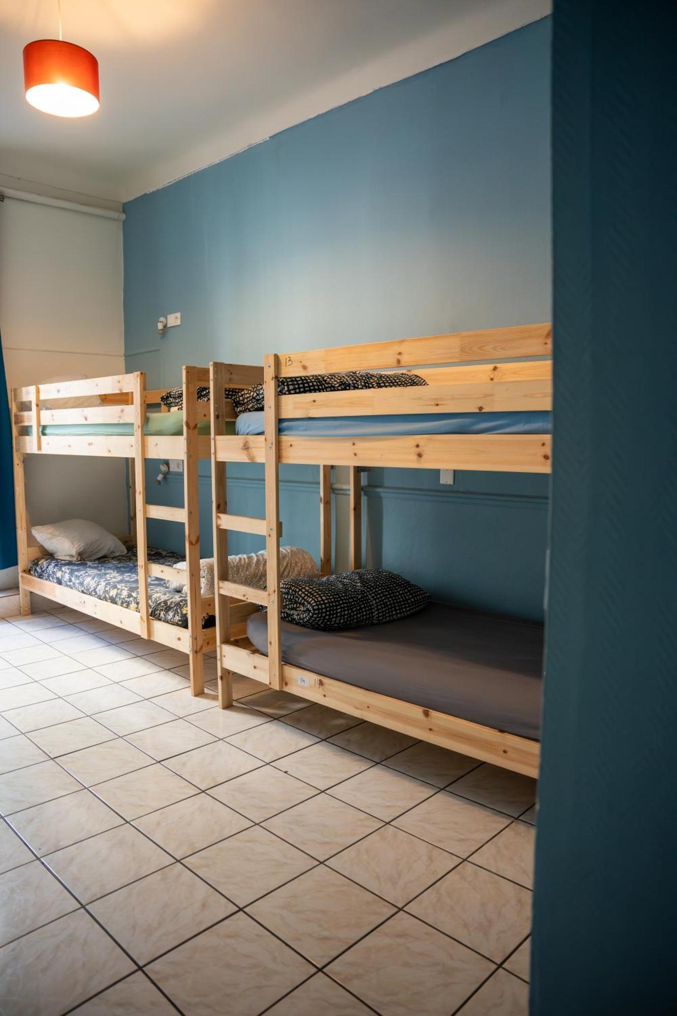 Single Bed 4-Bed Dormitory Room,1559851204:JPEG