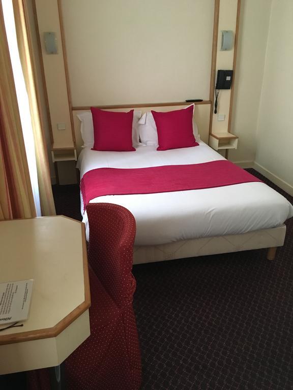 Superior Plus Room,707359438:JPEG