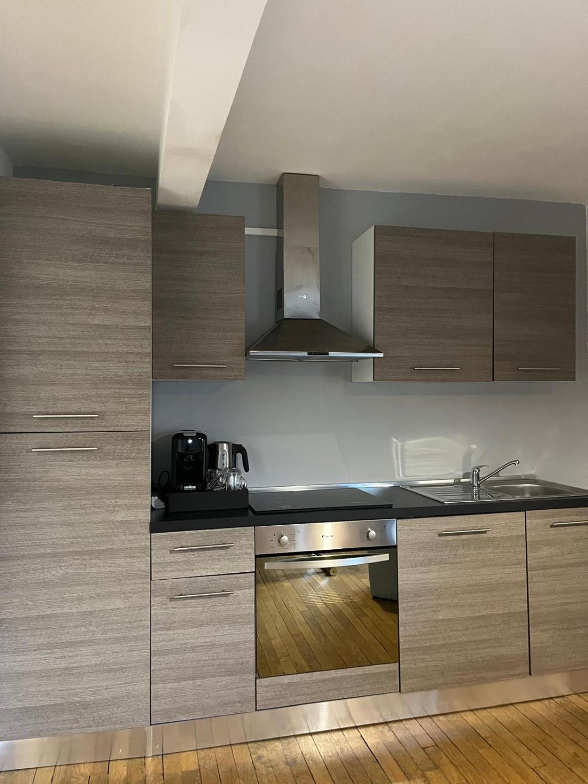 Suite Apartment