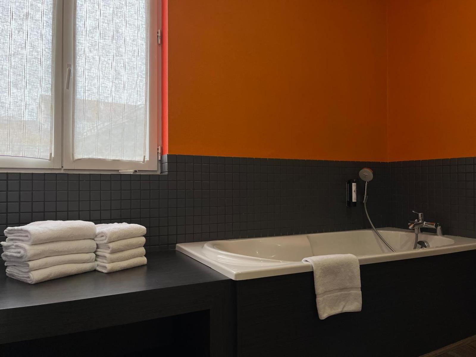 Suite Apartment