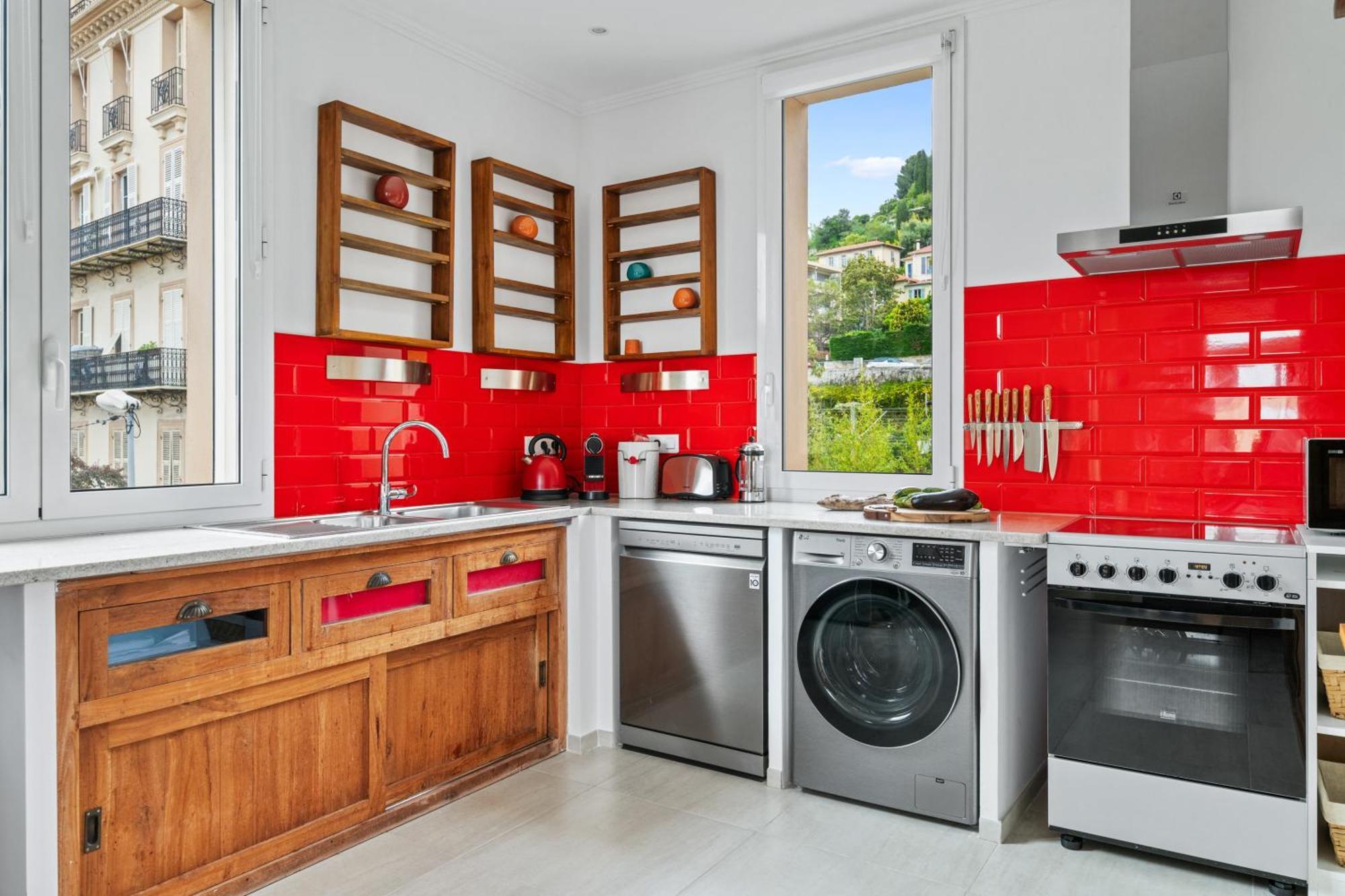 One-Bedroom Apartment with Garden View