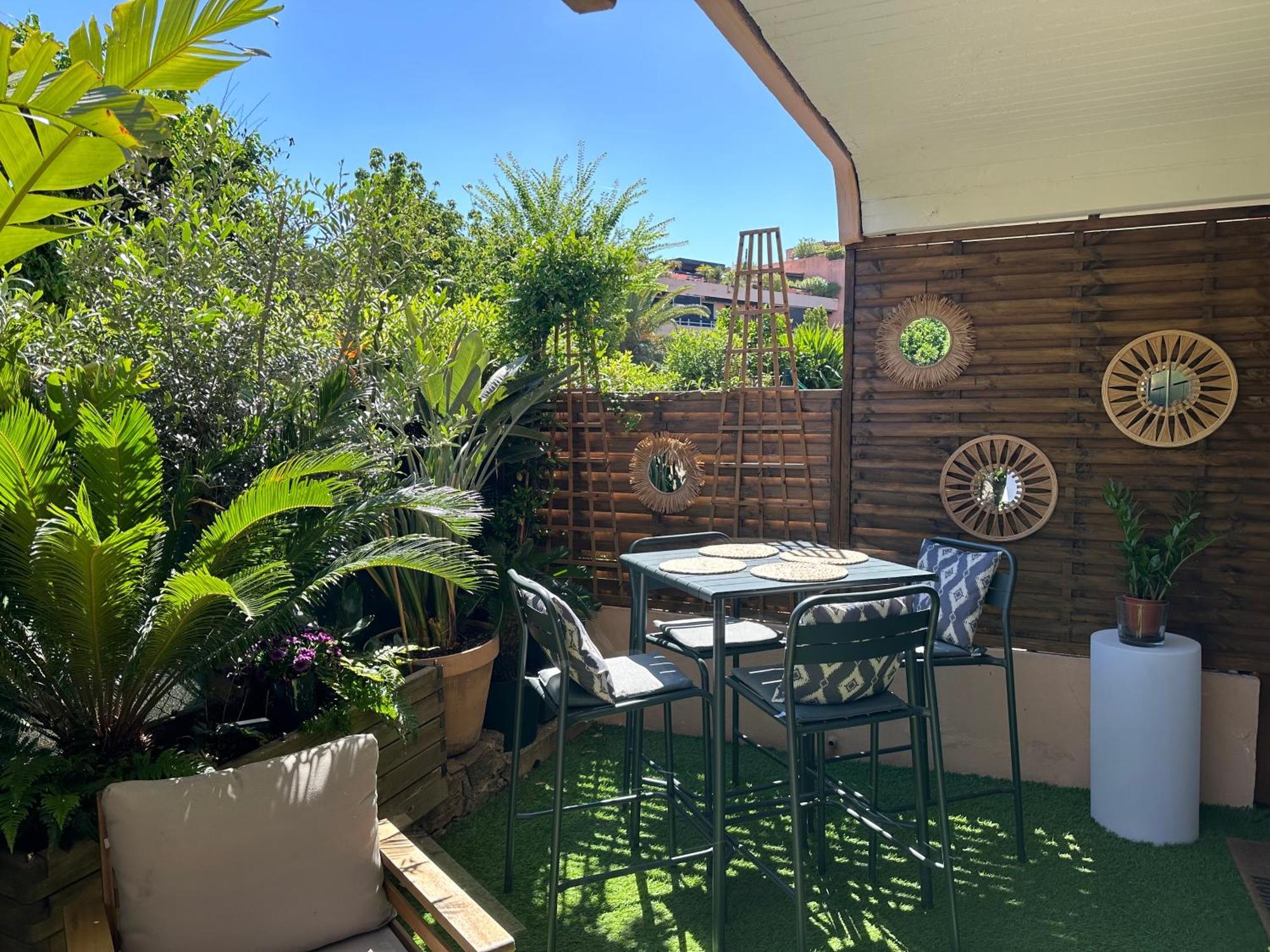 Apartment Terrace