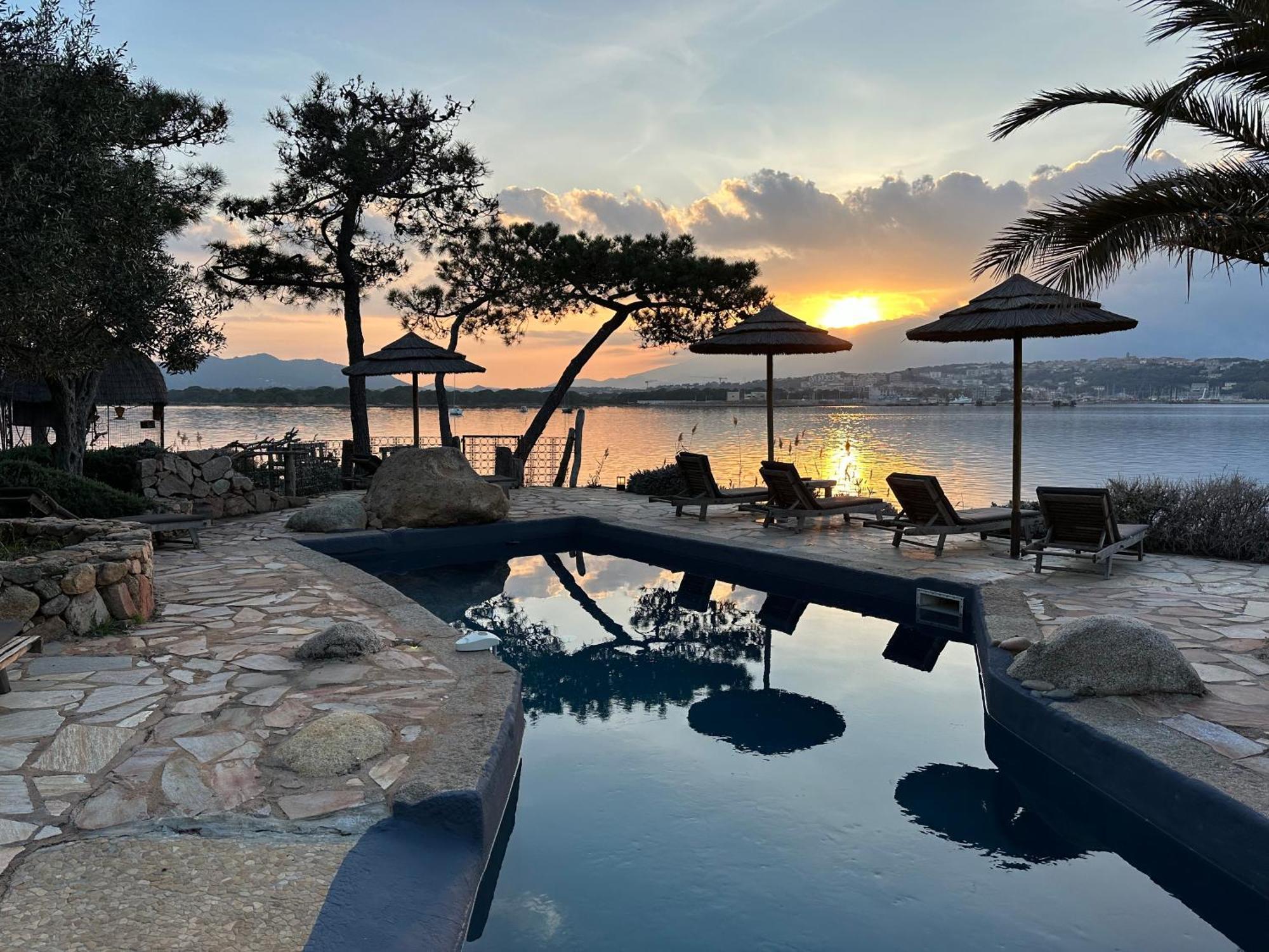 Two-Bedroom Villa HIBISCUS
