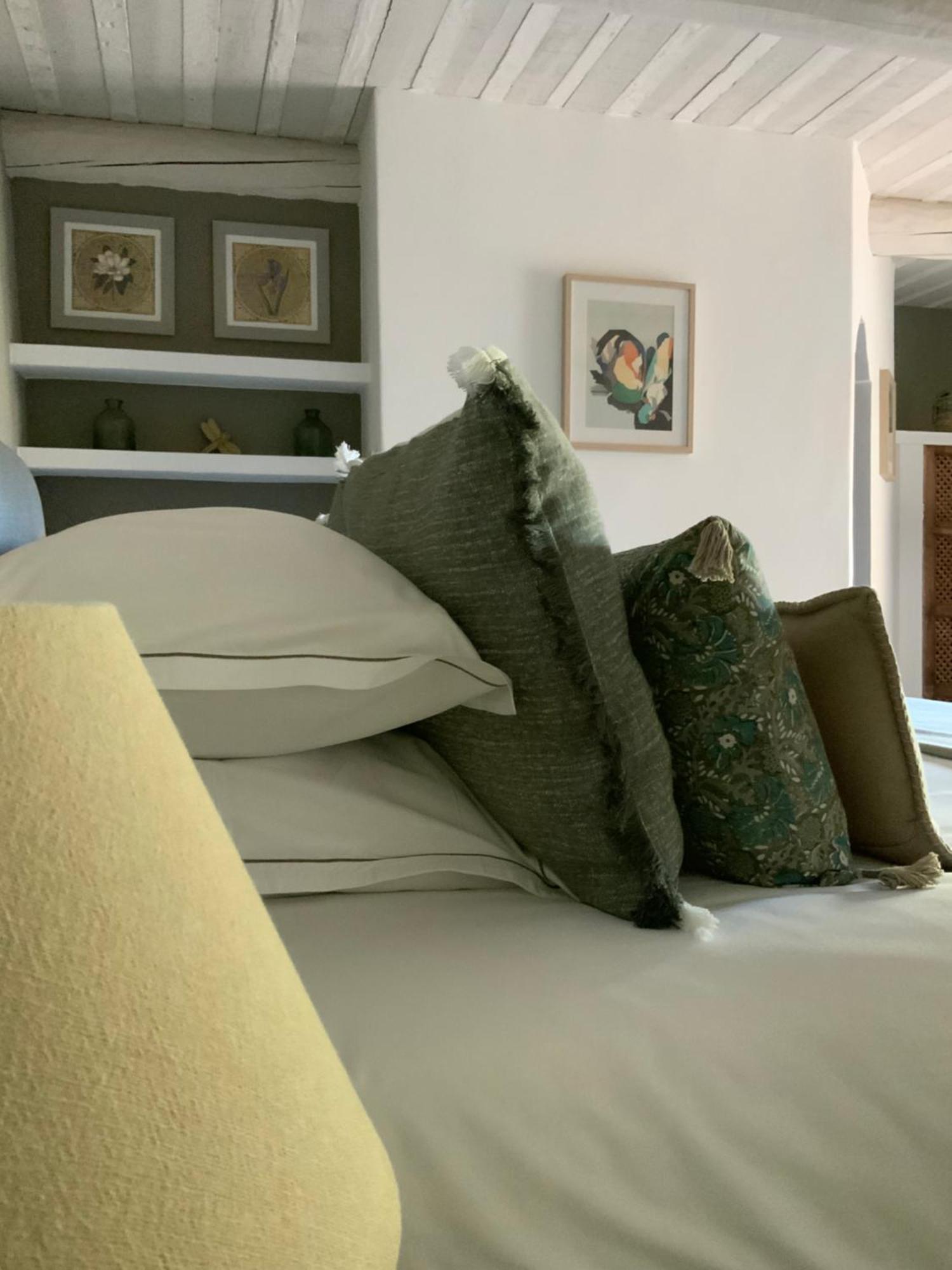 King Room,1500937903:JPEG