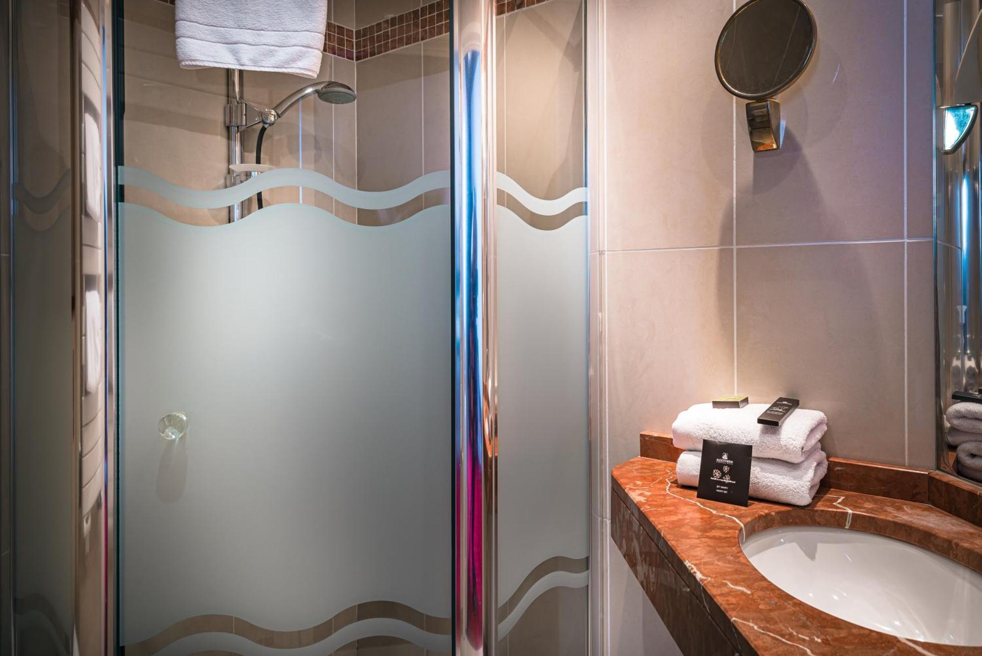 Superior Sea View Room