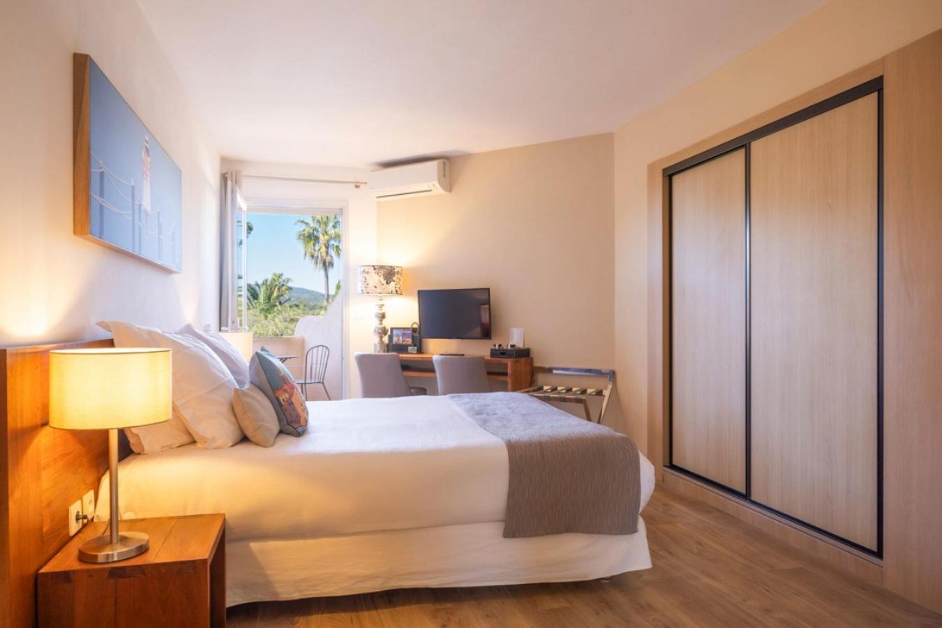 Double Room with Balcony