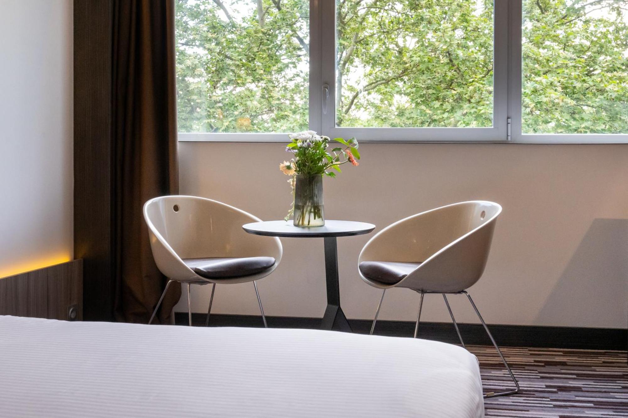 Studio,1592069899:JPEG