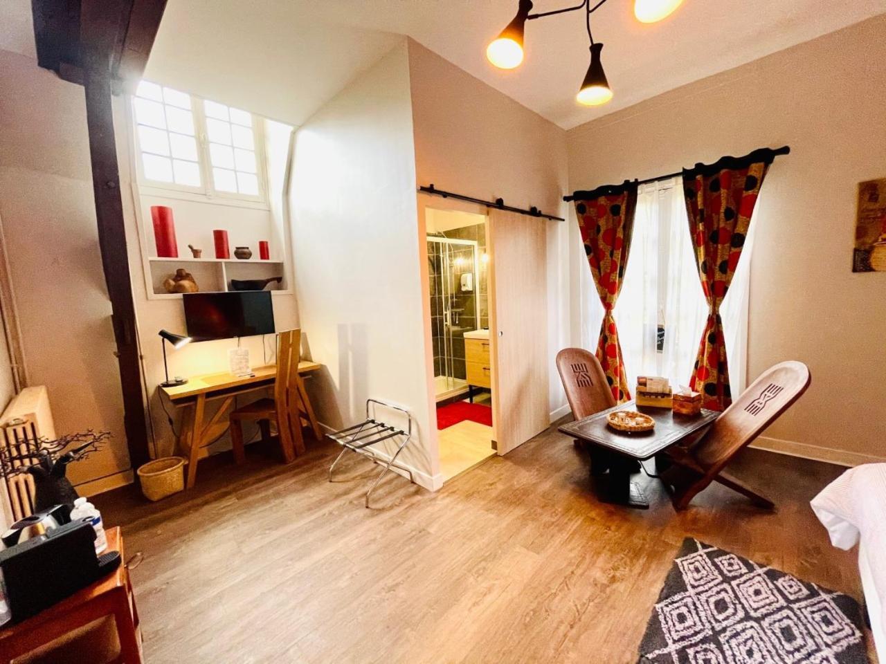 Queen Room Balcony