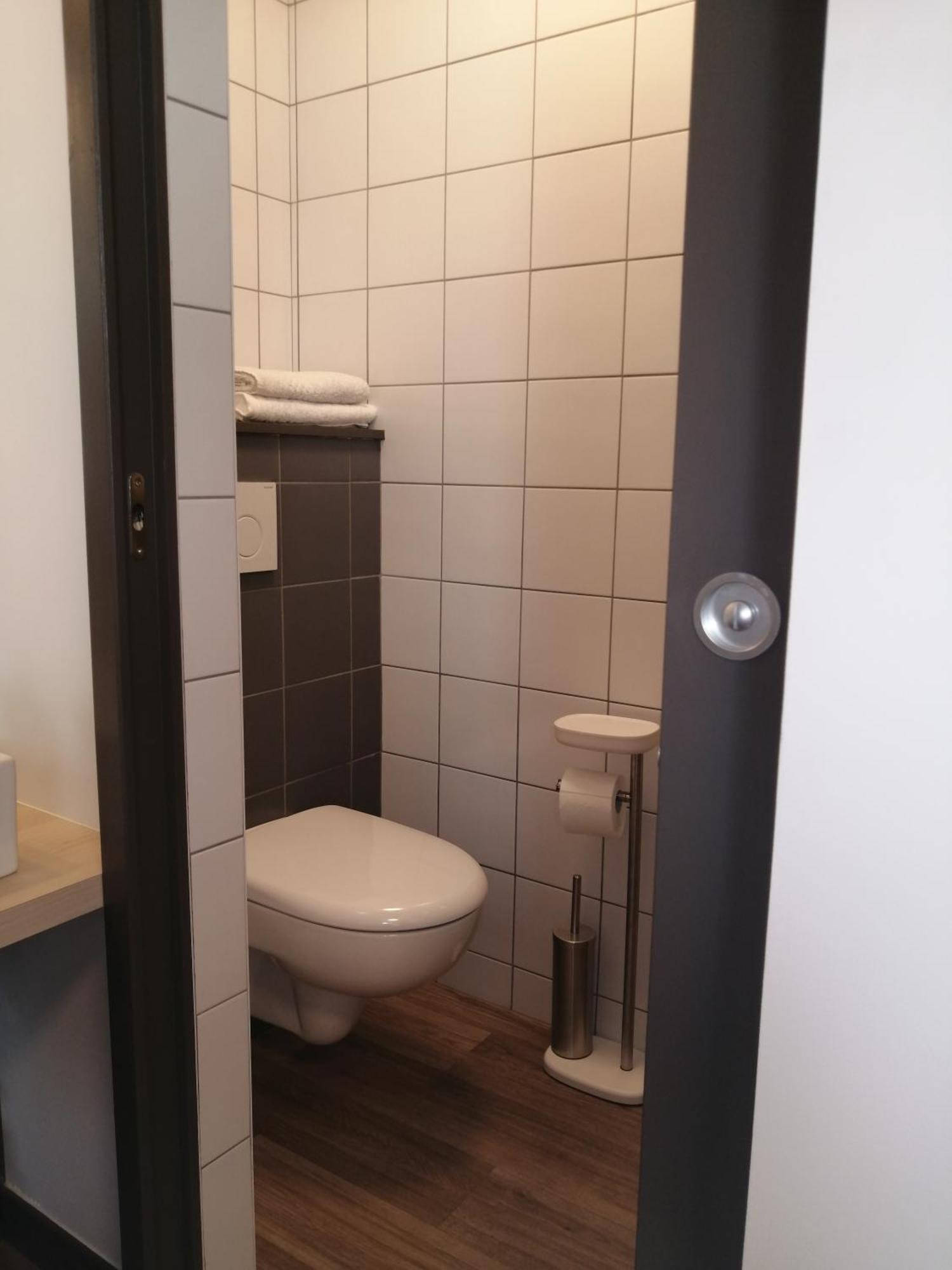Double Room Private Bathroom