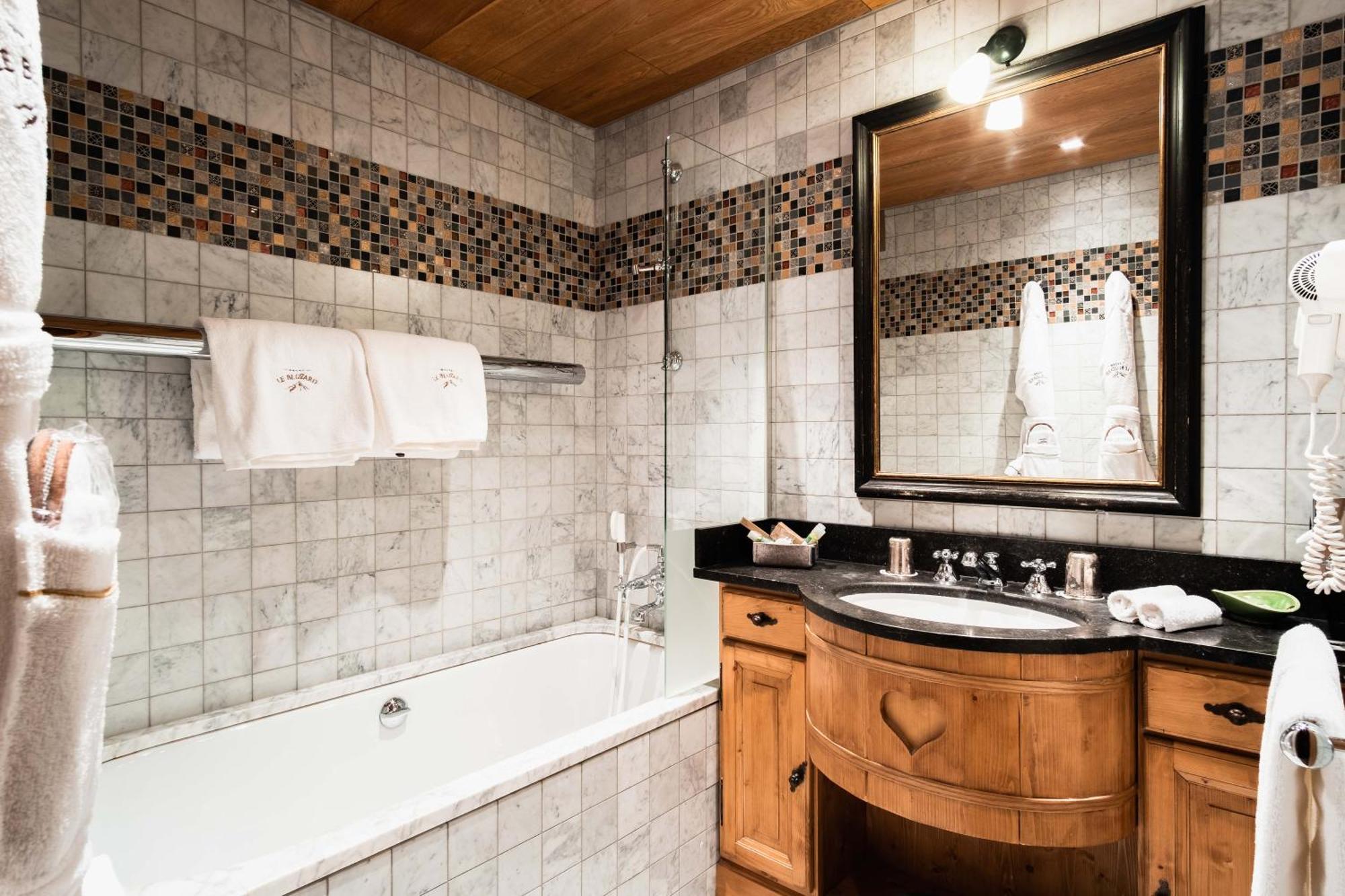 Luxury Triple Room