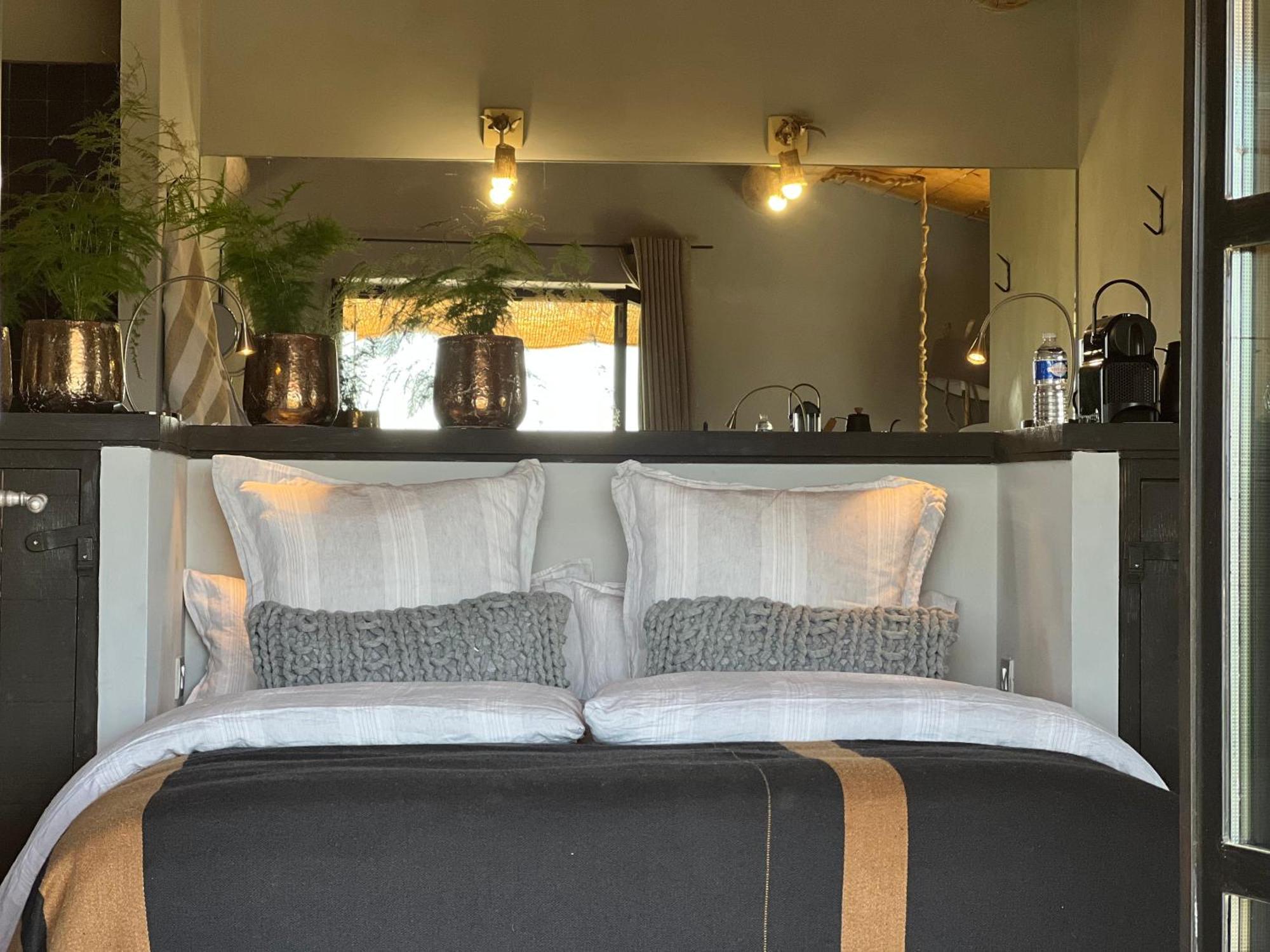 Double Room Private Bathroom
