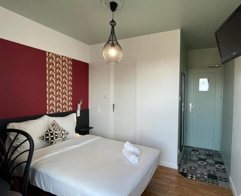 Single Room Balcony