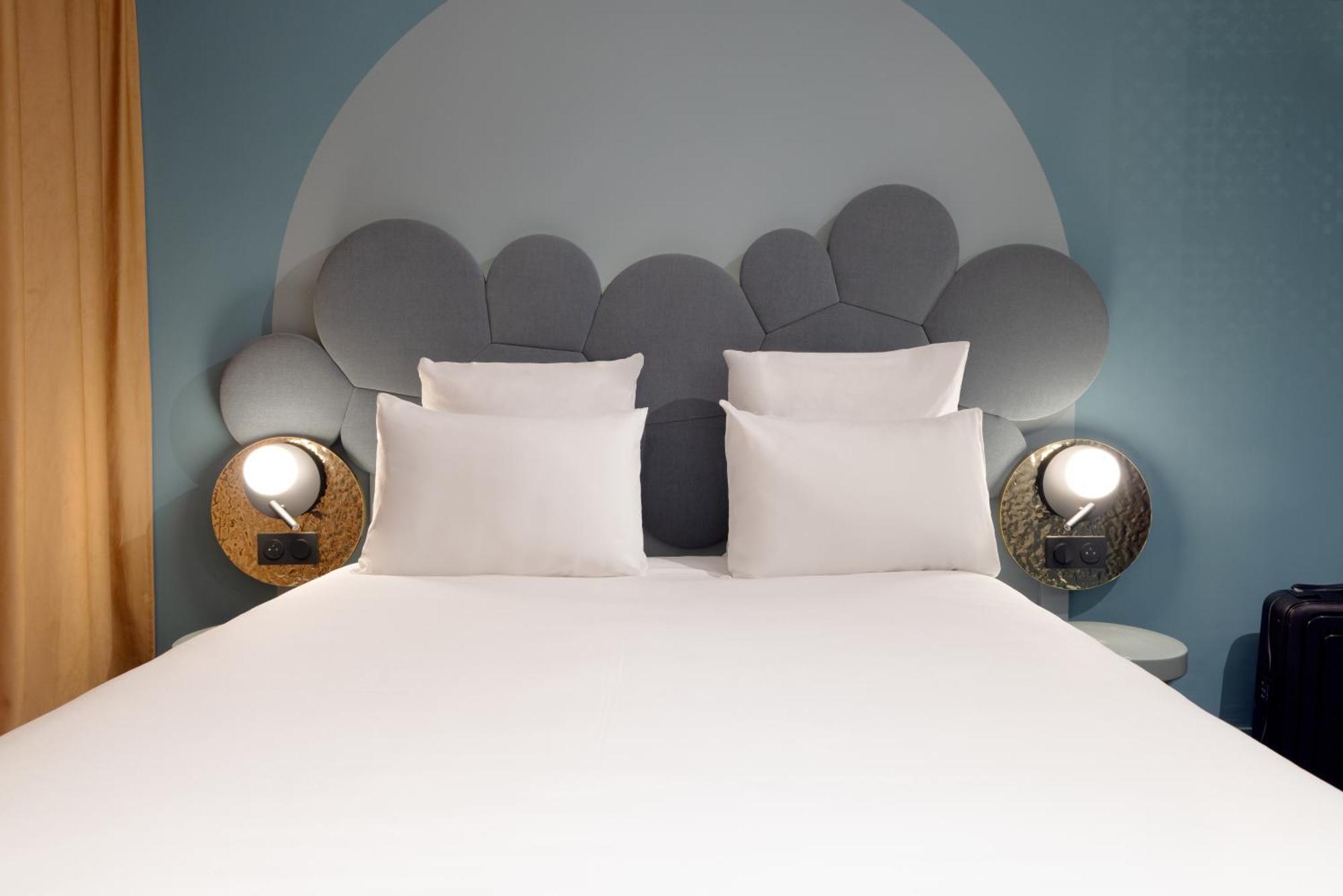 2 Adjacent Room,1598394280:JPEG