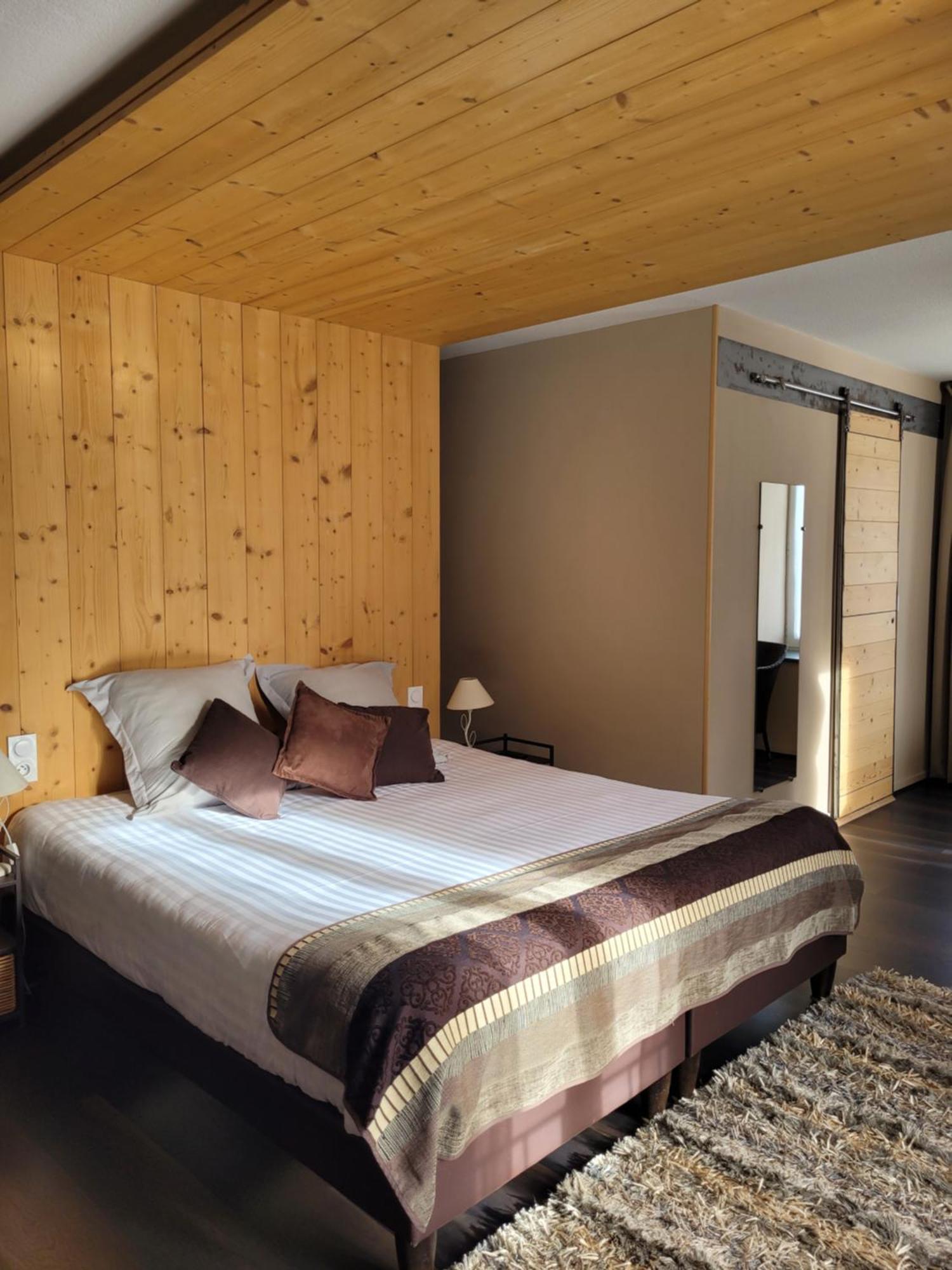 Comfort Triple Room
