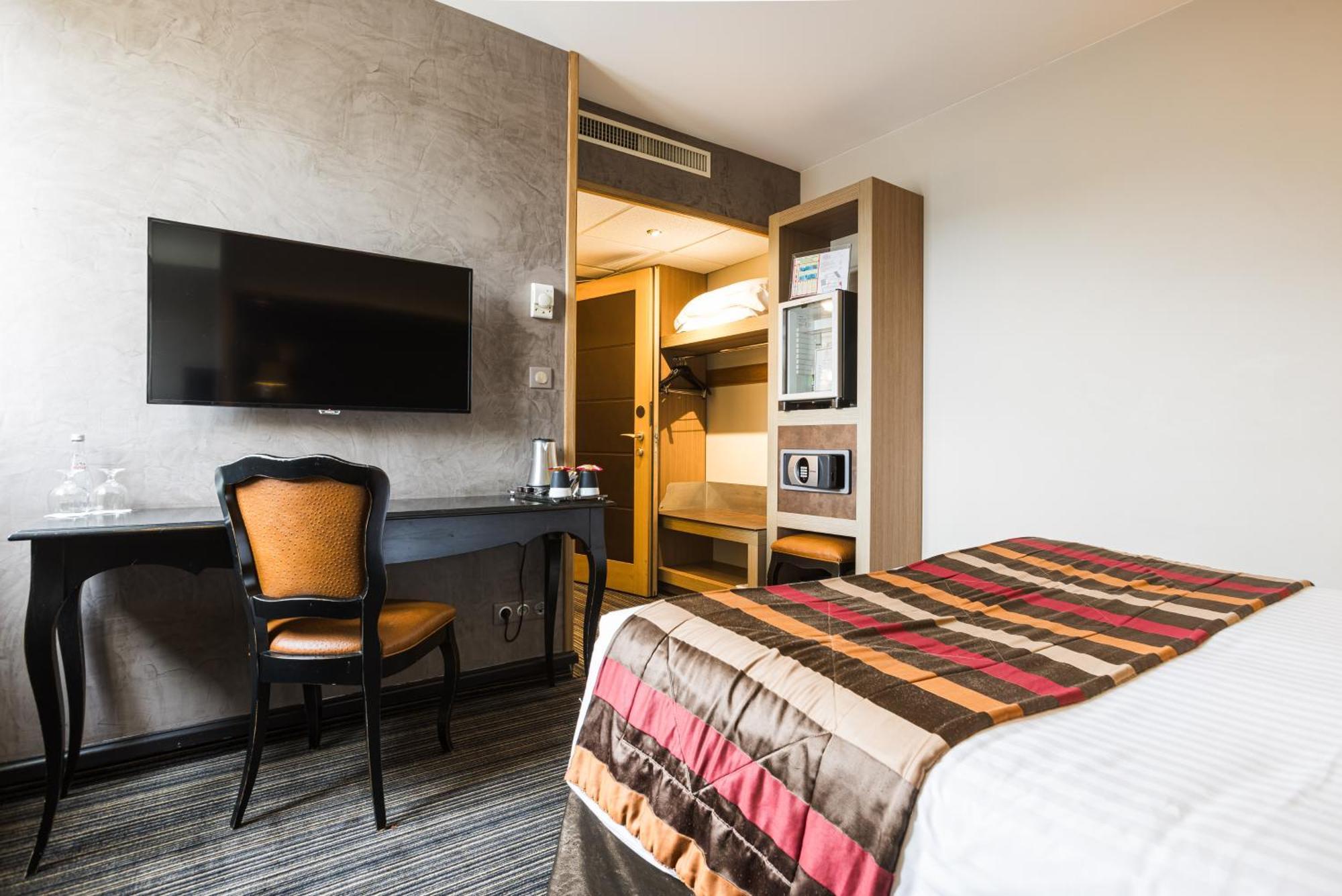 Small Double Room