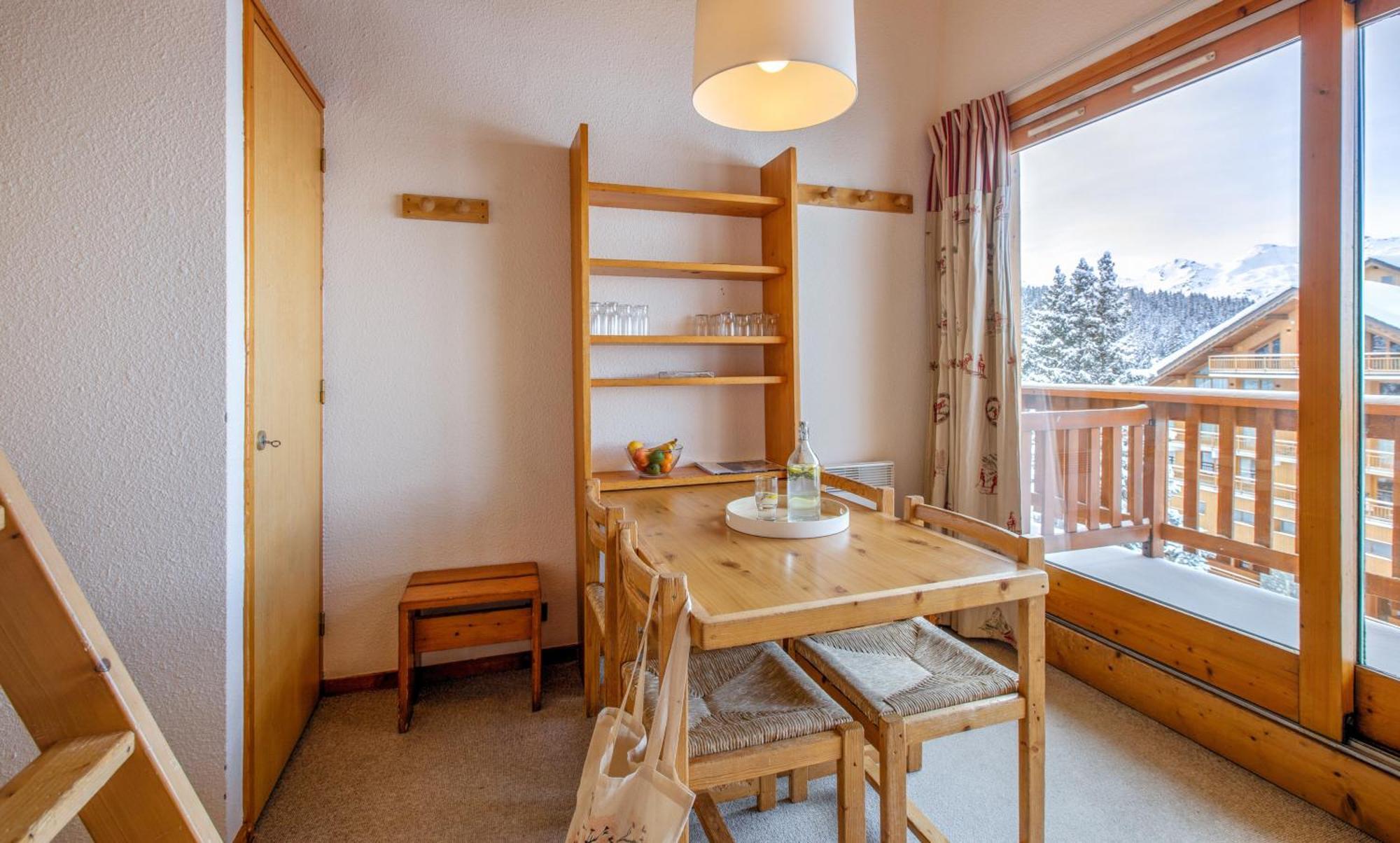 One-Bedroom Apartment Mezzanine Sleeping Alcove