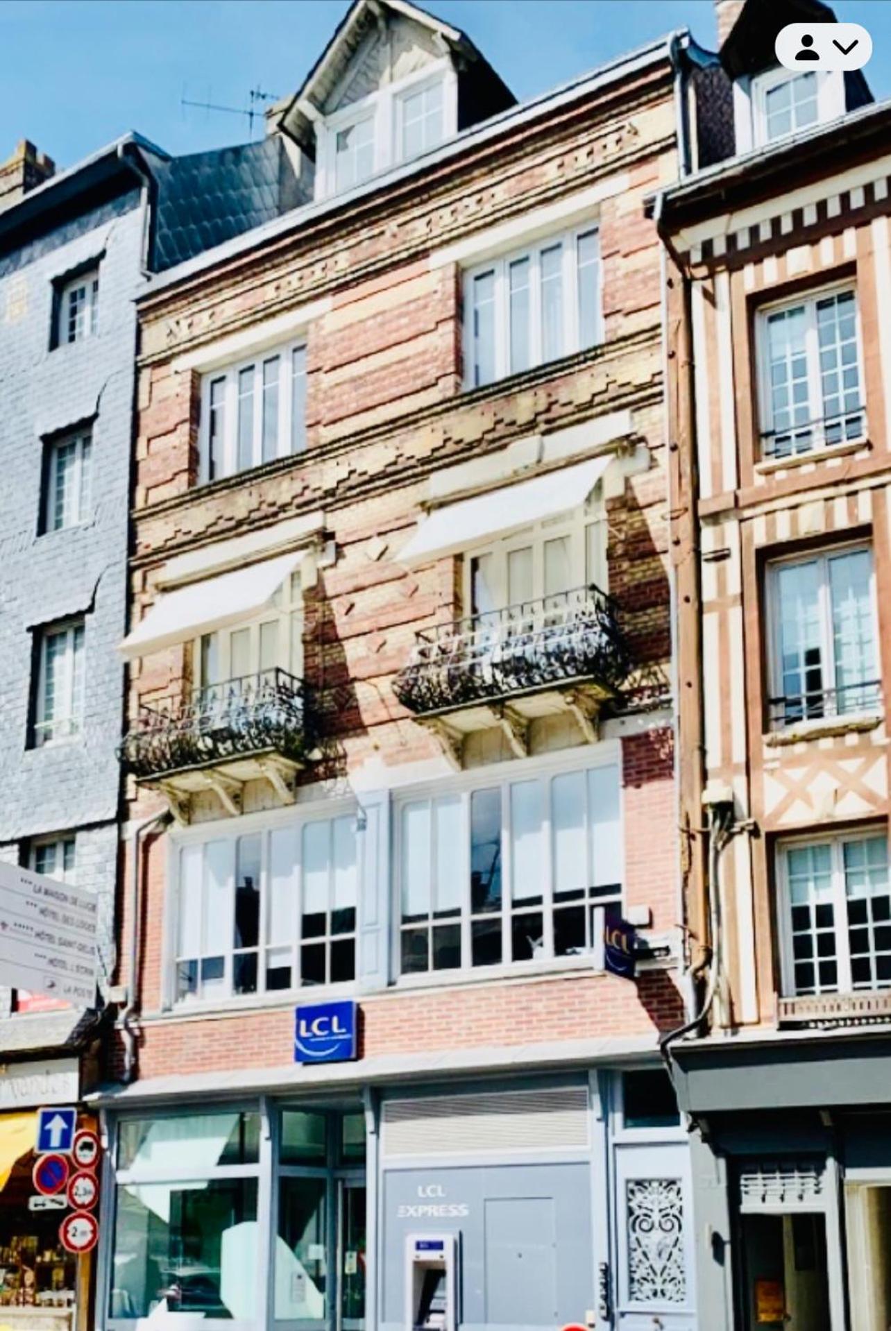 Deluxe Double Room Balcony