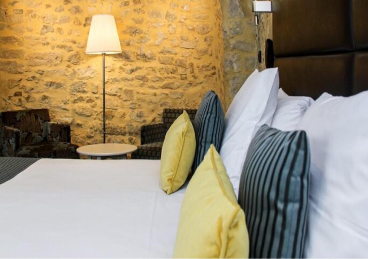 Superior Deluxe Double or Twin Room