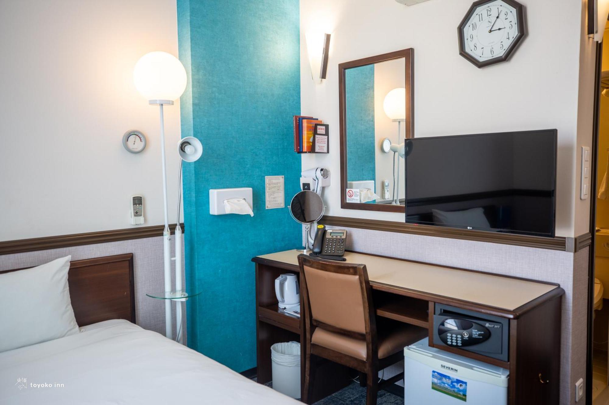 Small Single Room