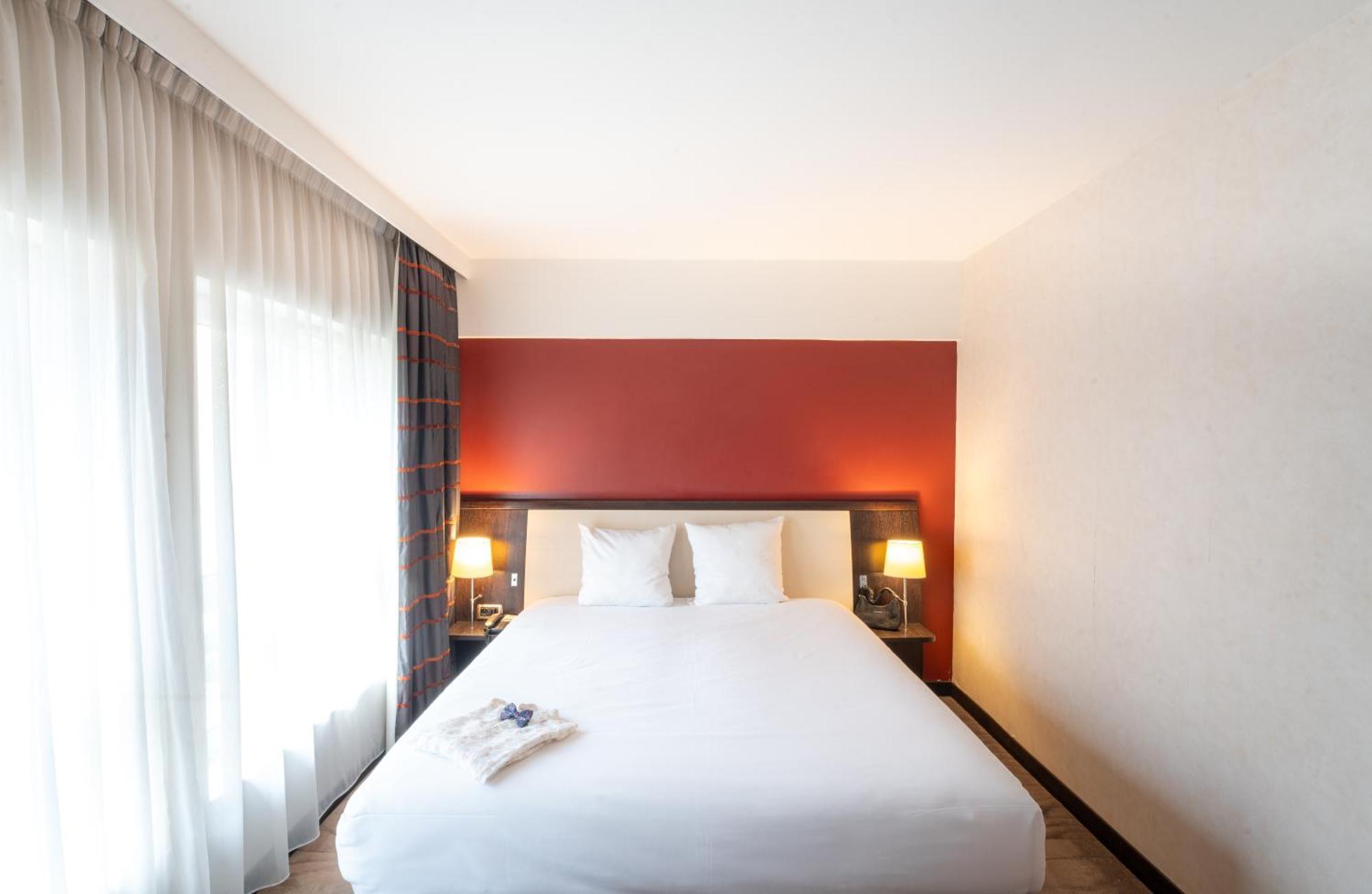 Classic Single Room,1704834195:JPEG