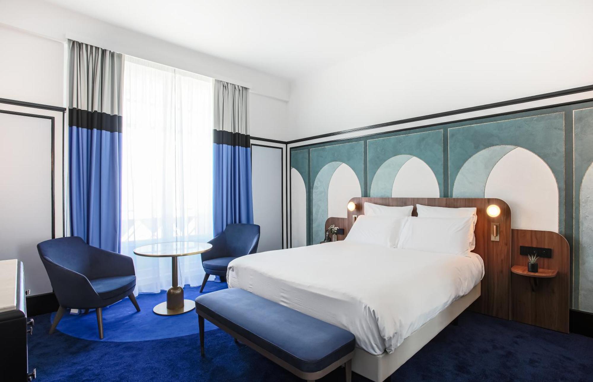 Superior Queen Room