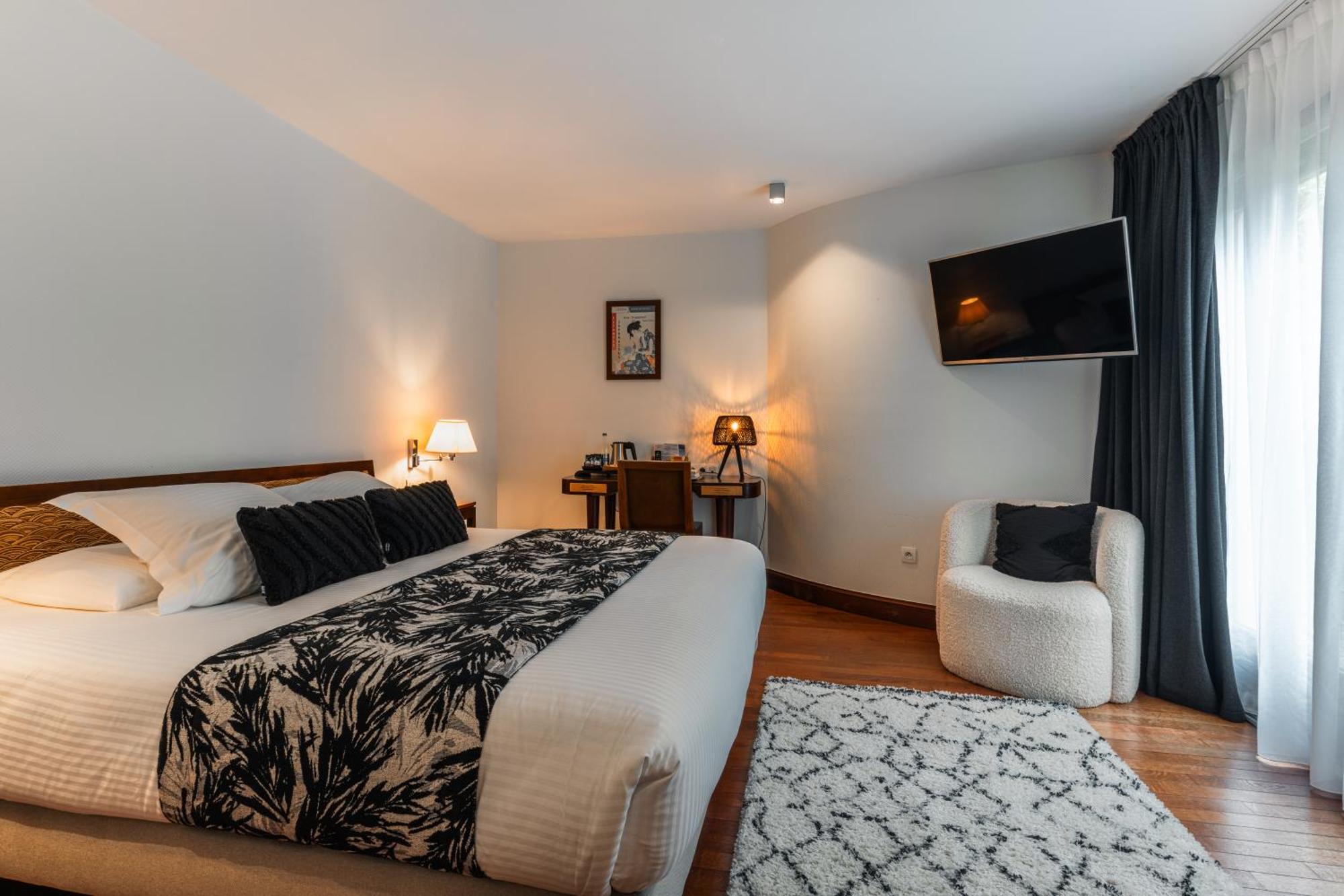 Deluxe Room Garden Side