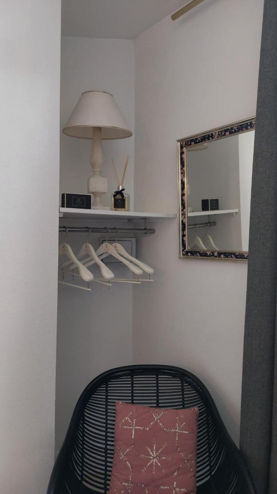 Double Room Private Bathroom