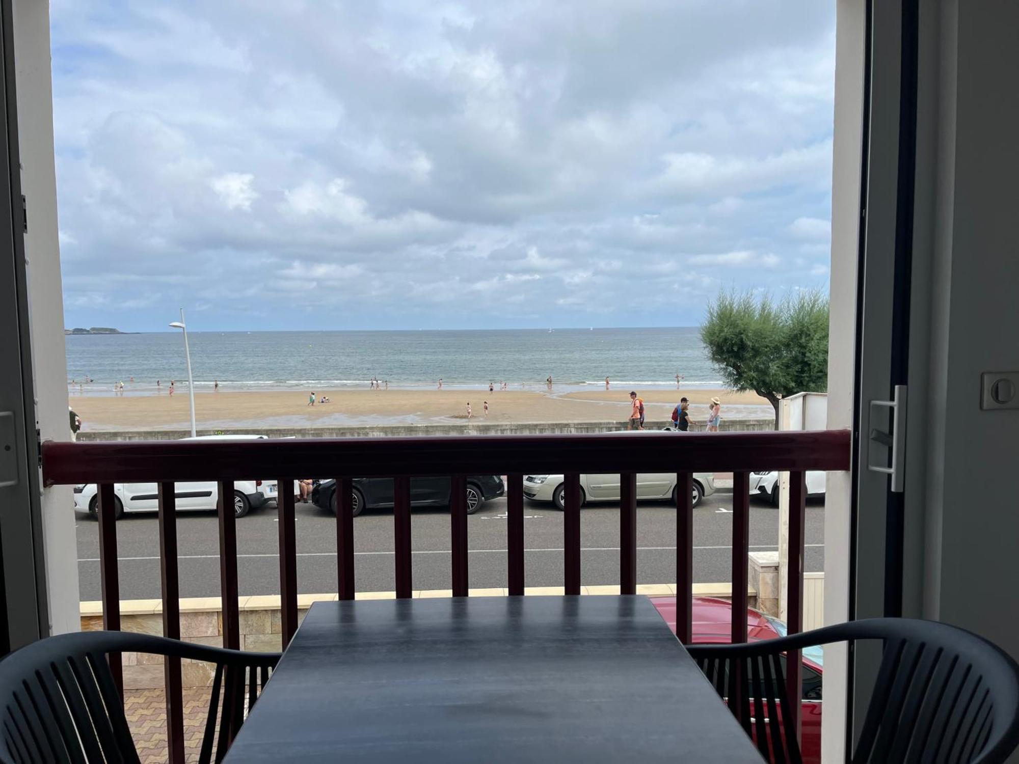 Habitación Doble con balcón y vistas al mar