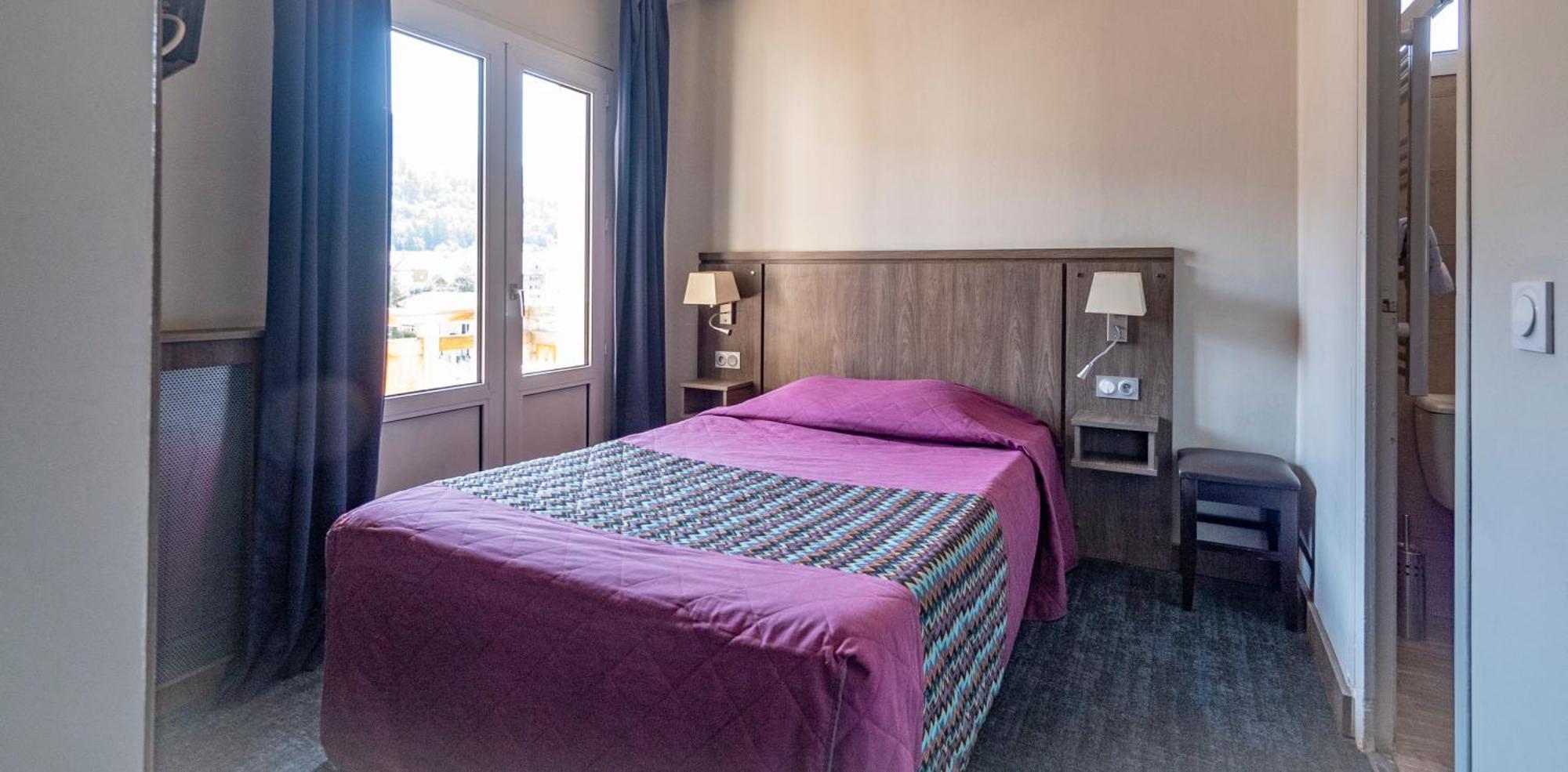 Double Room Shower