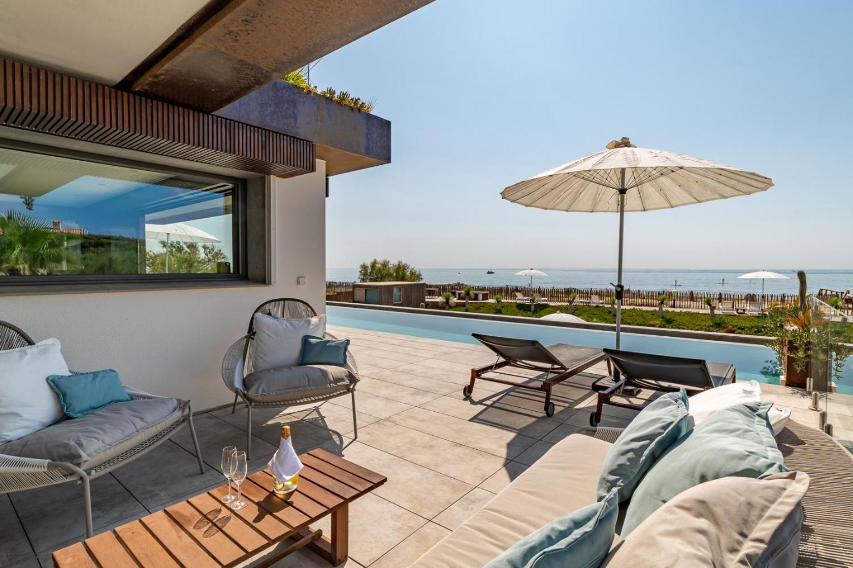Queen Room Sea View