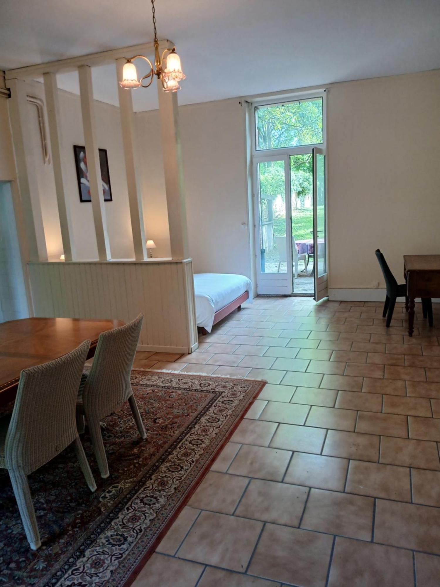 Double Room Patio Annex