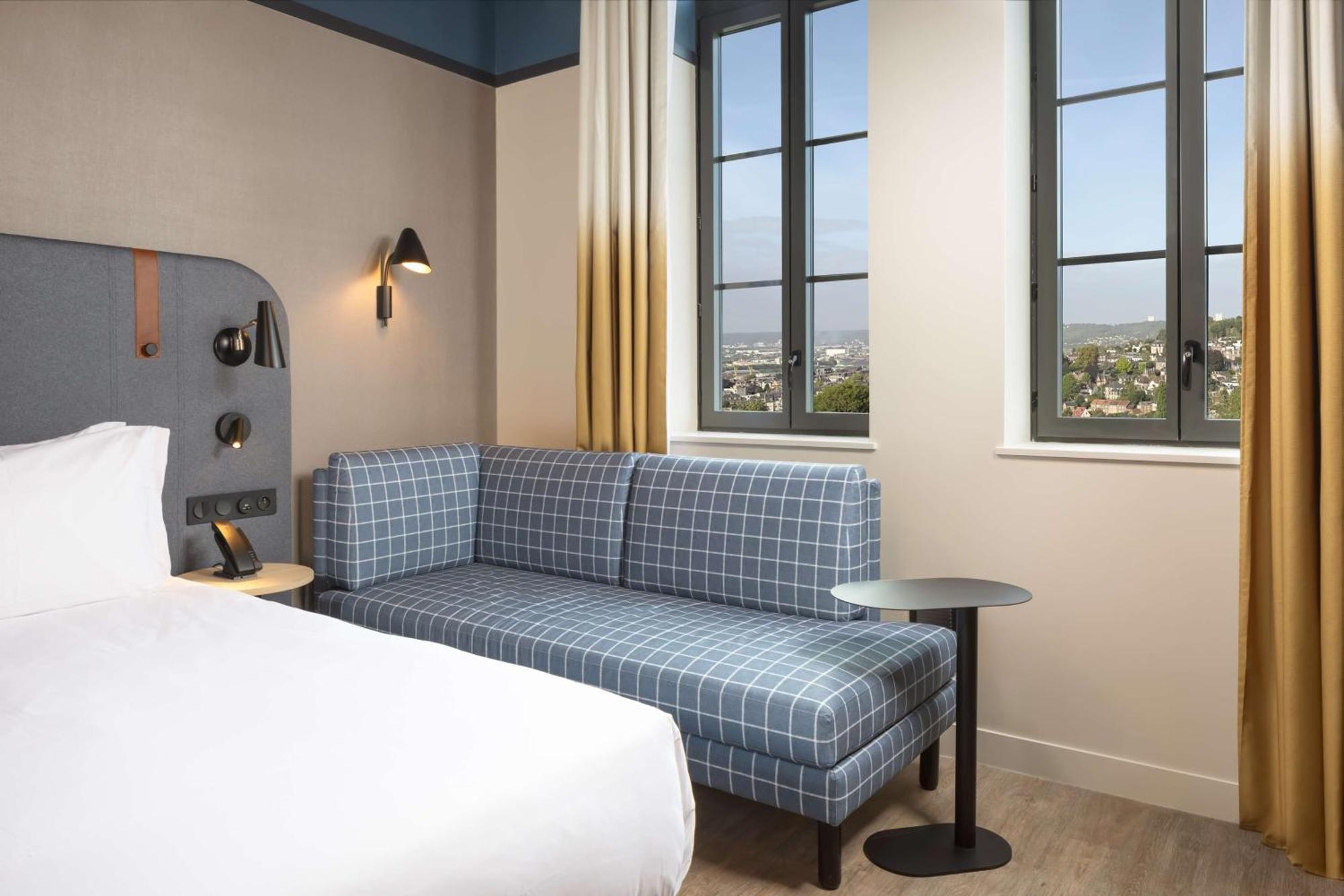 King Room Garden View