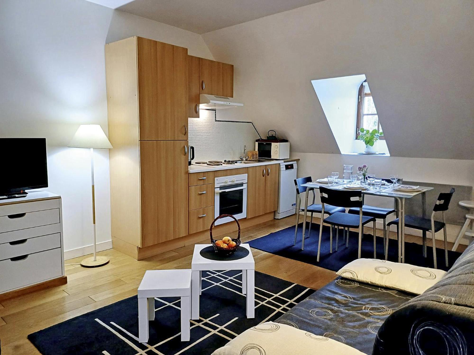 One-Bedroom Apartment Garden View