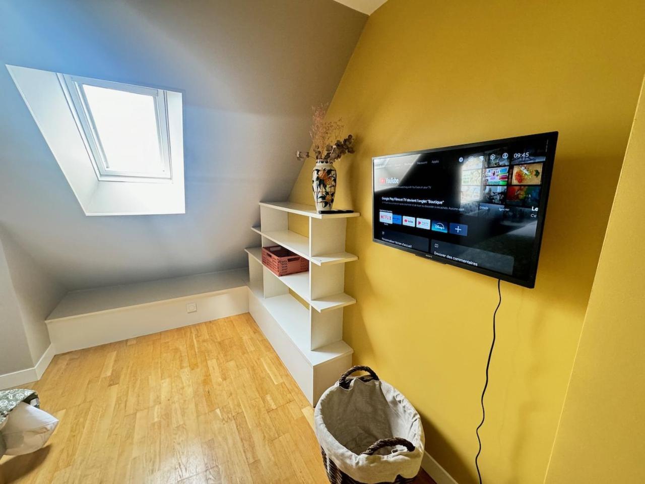 Standard Queen Room