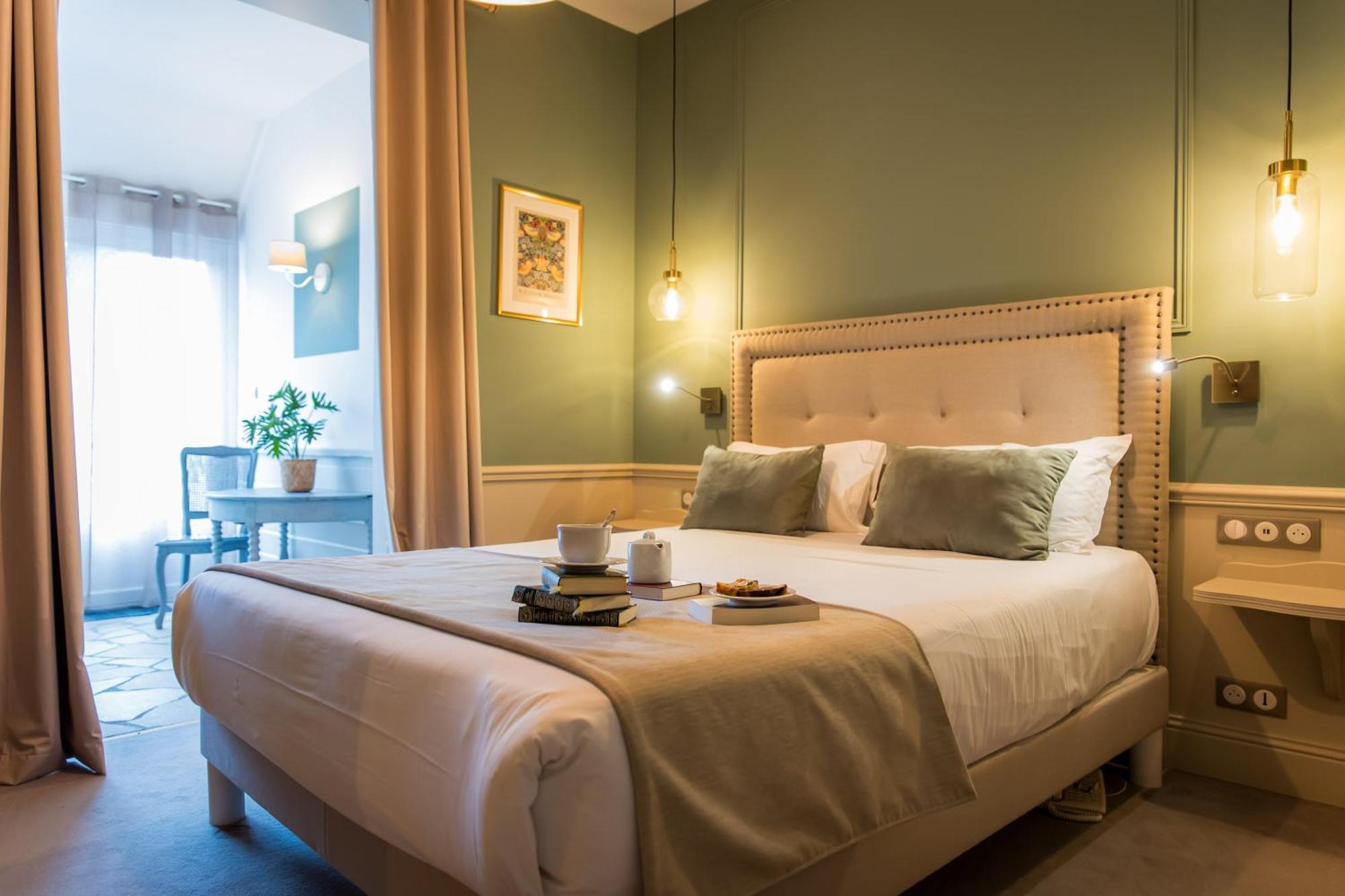 Superior Double Room Garden View