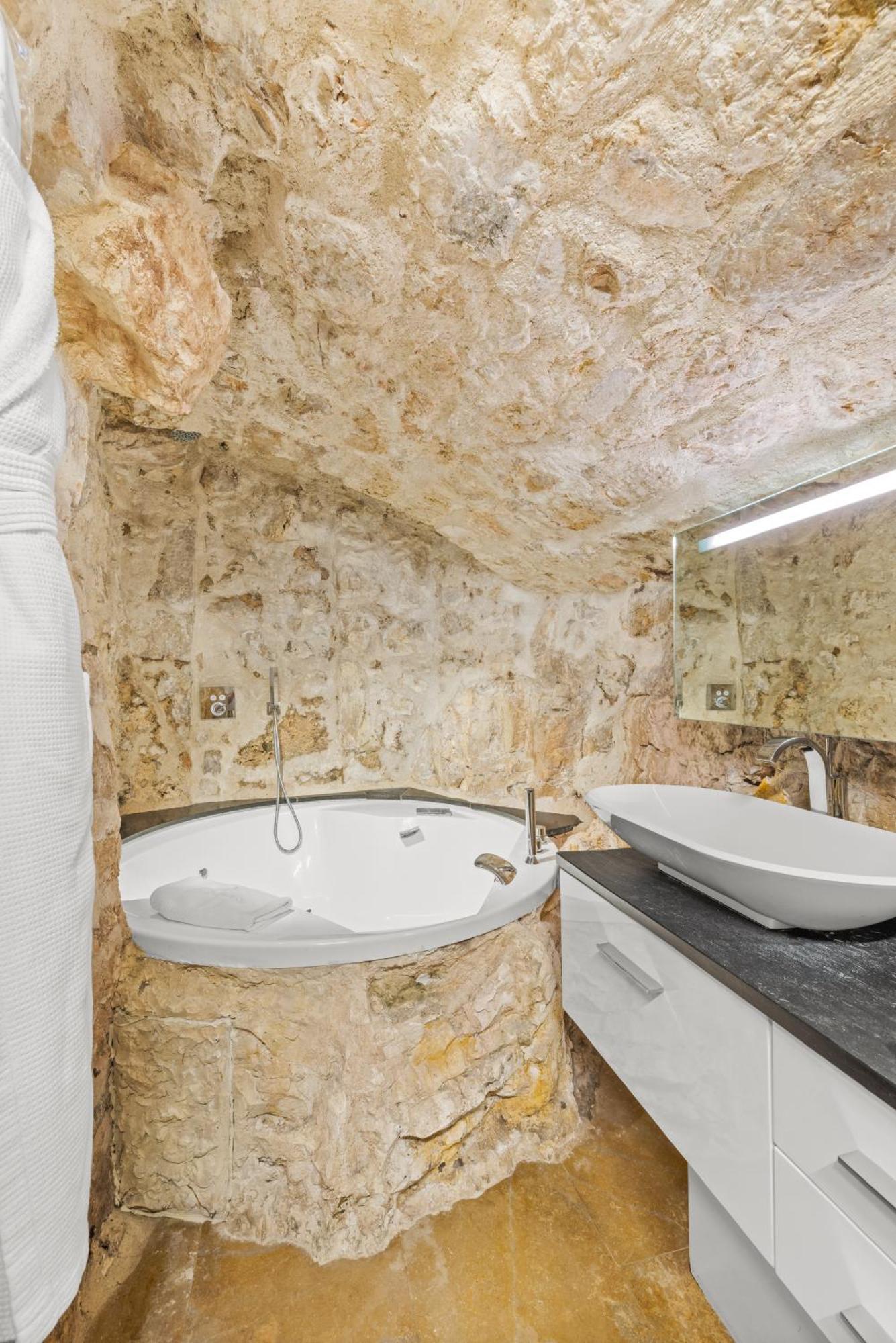 Tradition Double Room,1620207847:JPEG