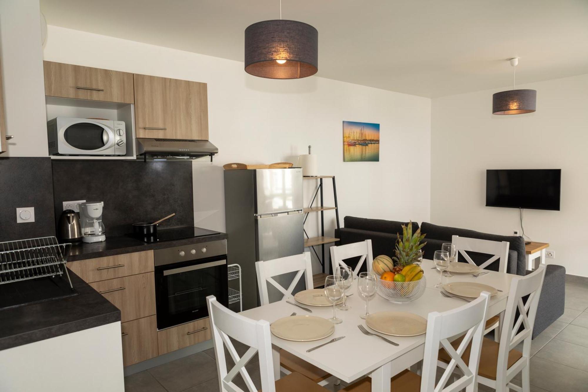 Two-Bedroom Apartment Garden View