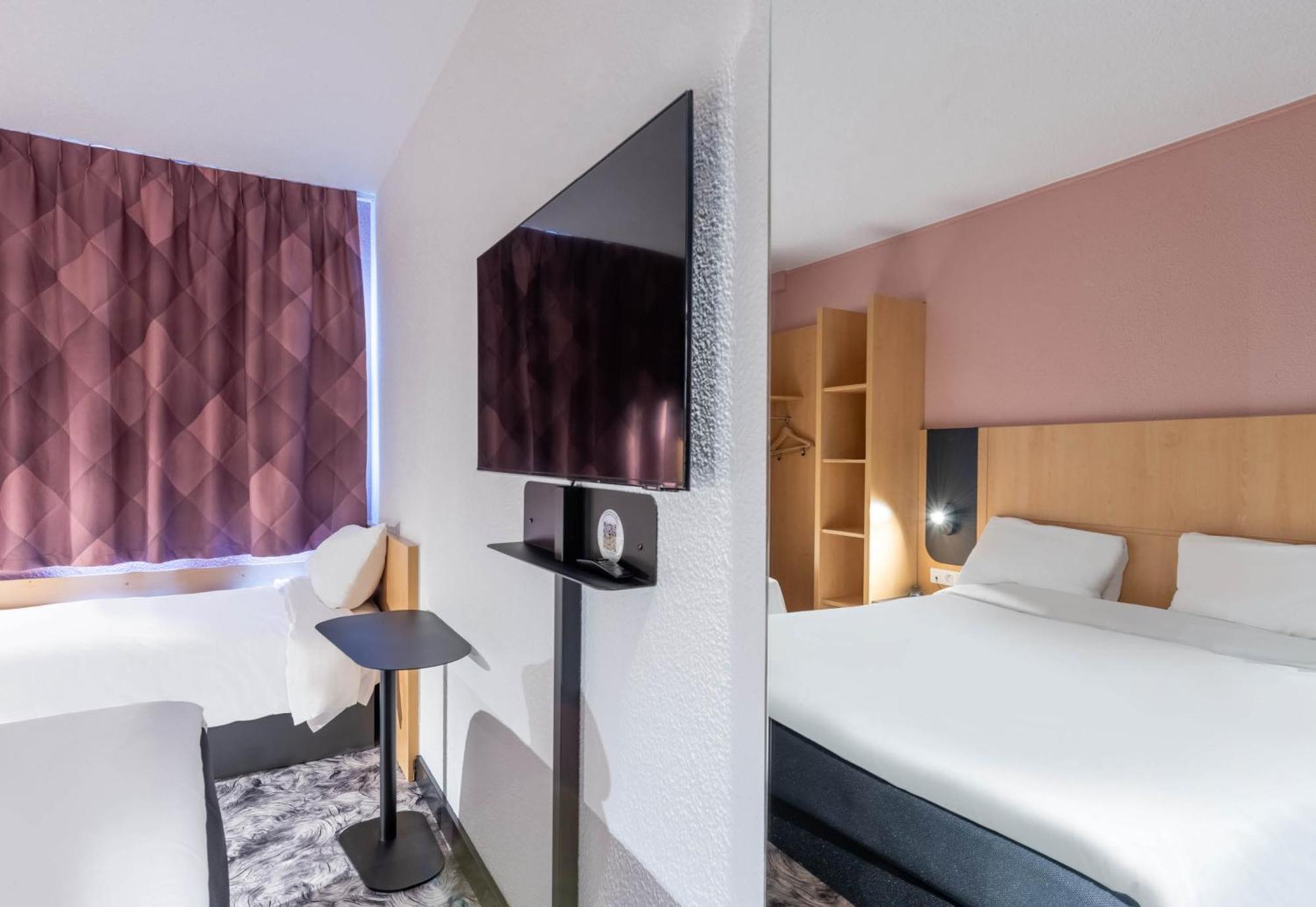 Standard Double Room,1628667084:JPEG