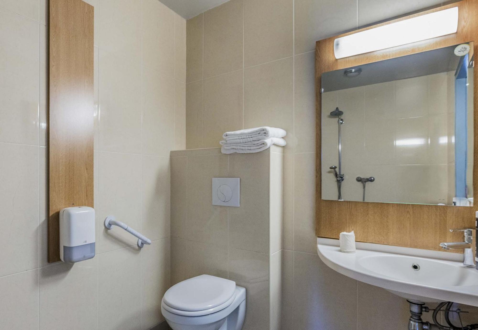 Double Room Disability Access