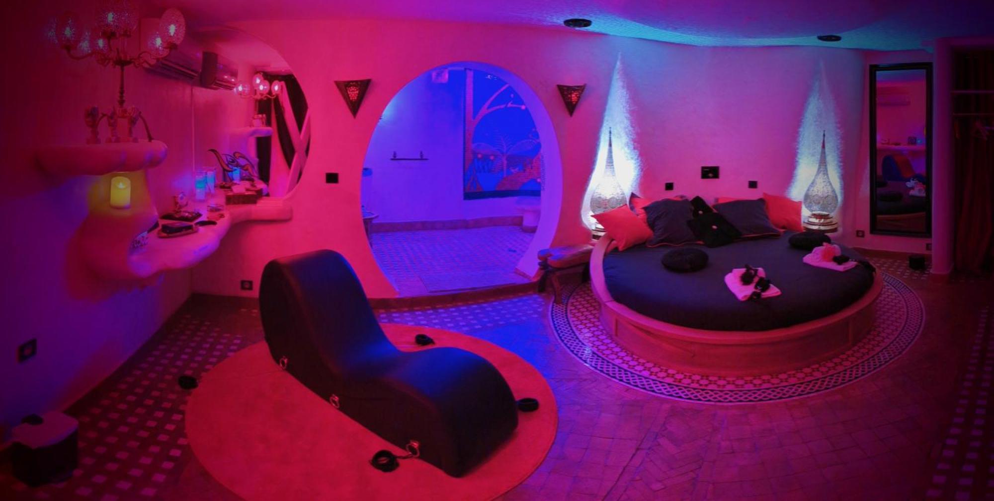 Deluxe King Suite