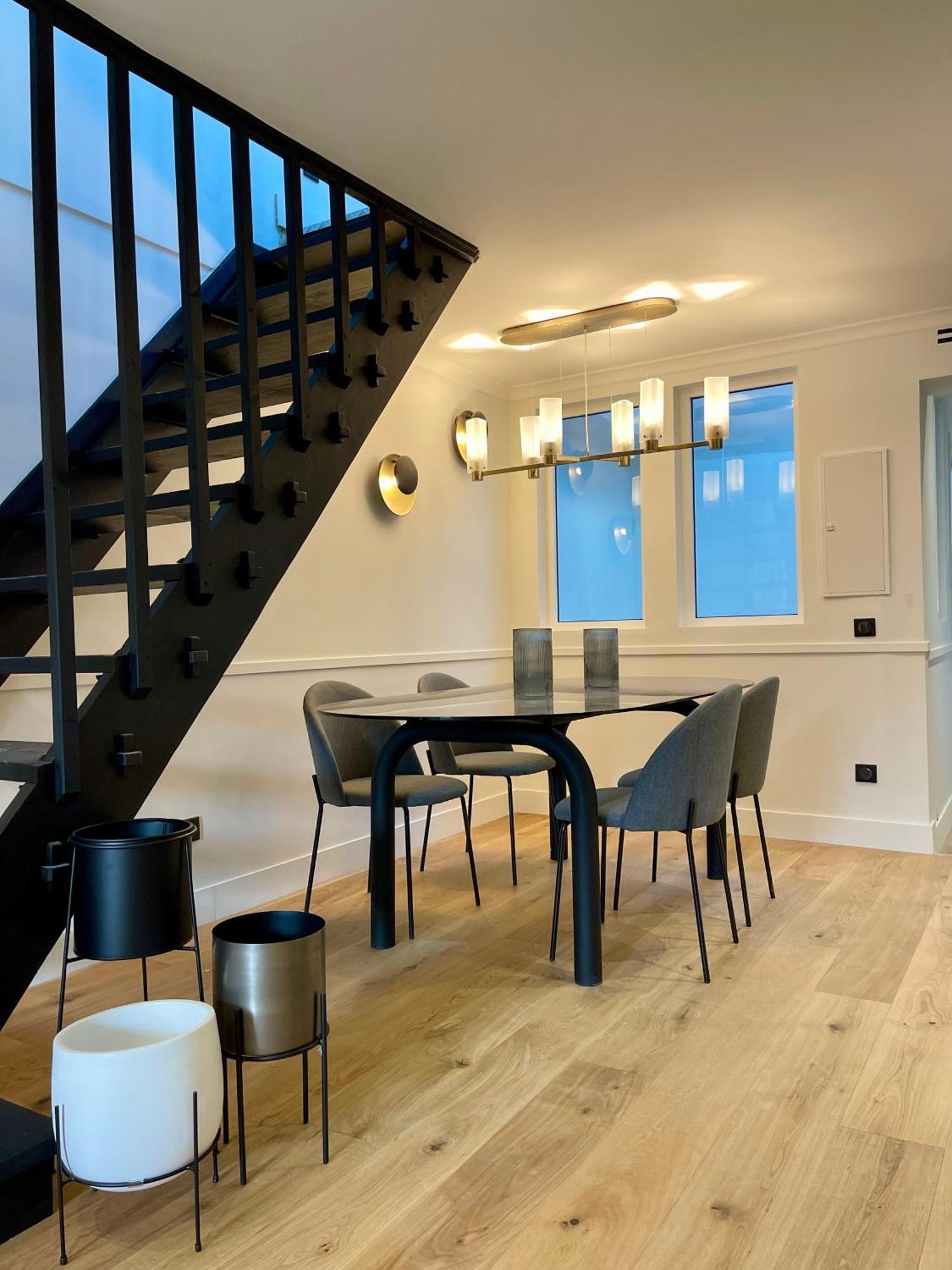 Apartment - Split Level