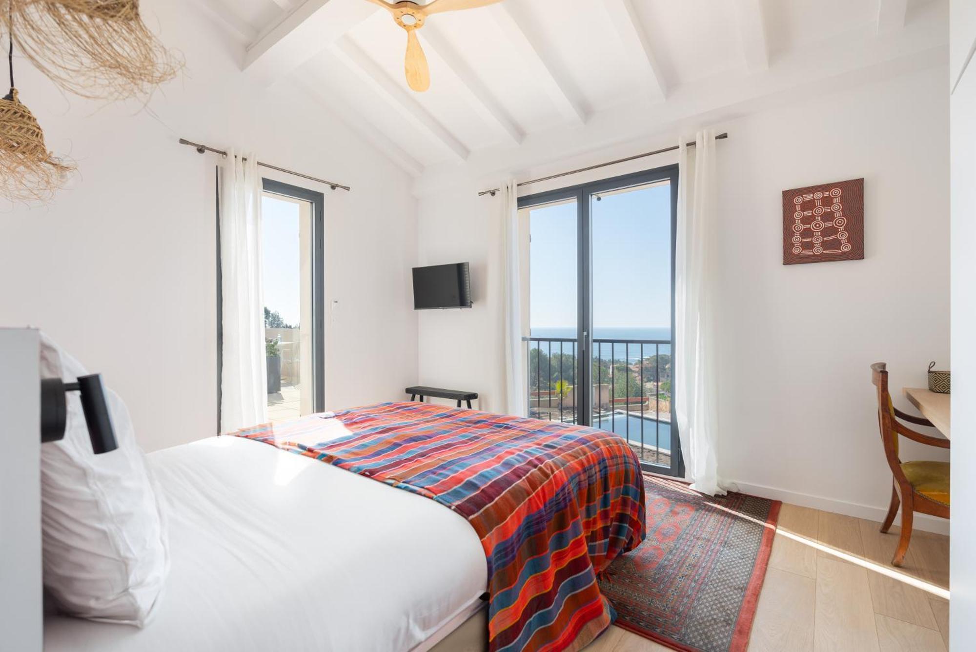 Queen Room Sea View