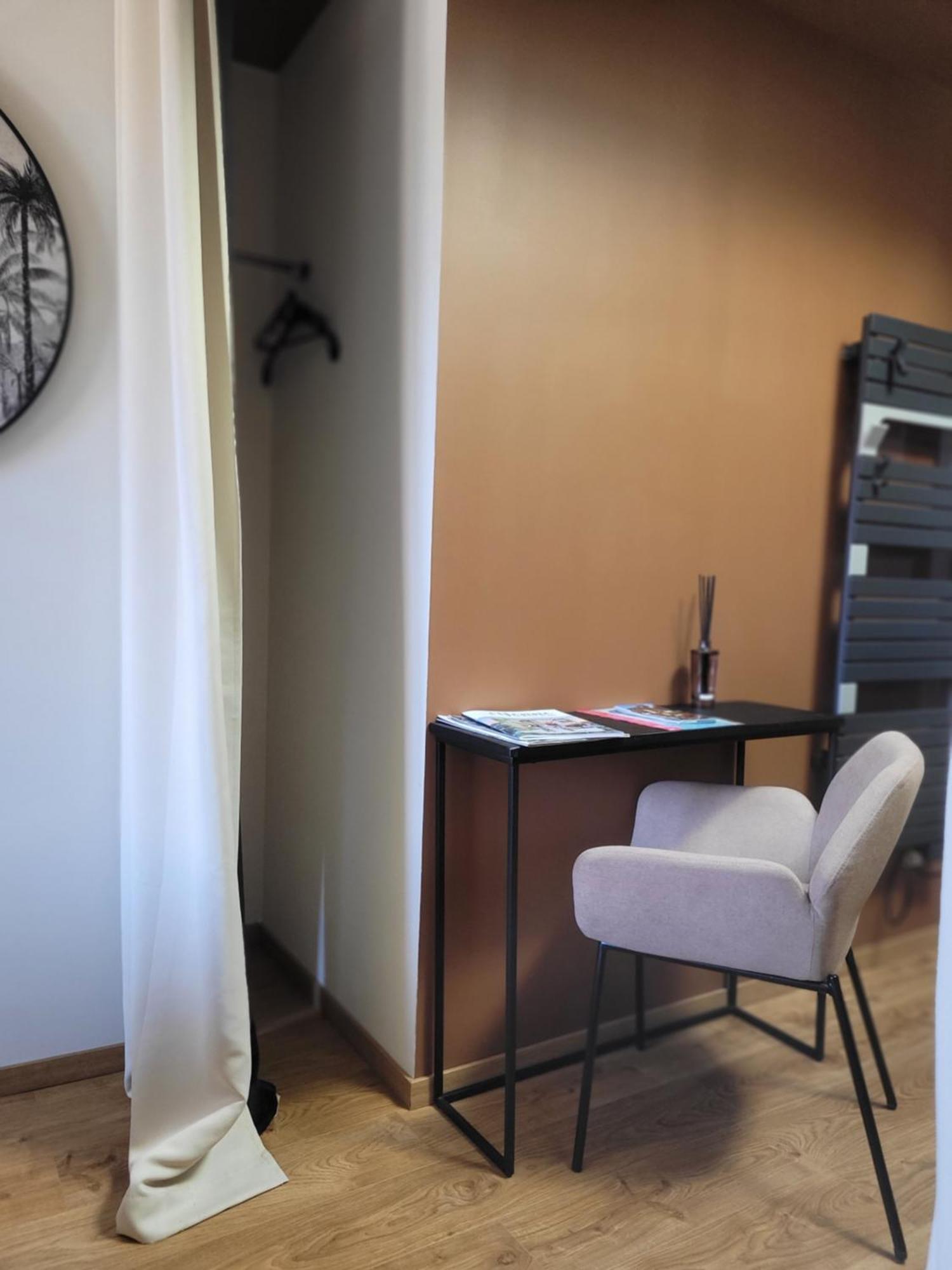 Double or Twin Room with City View,1638677564:JPEG
