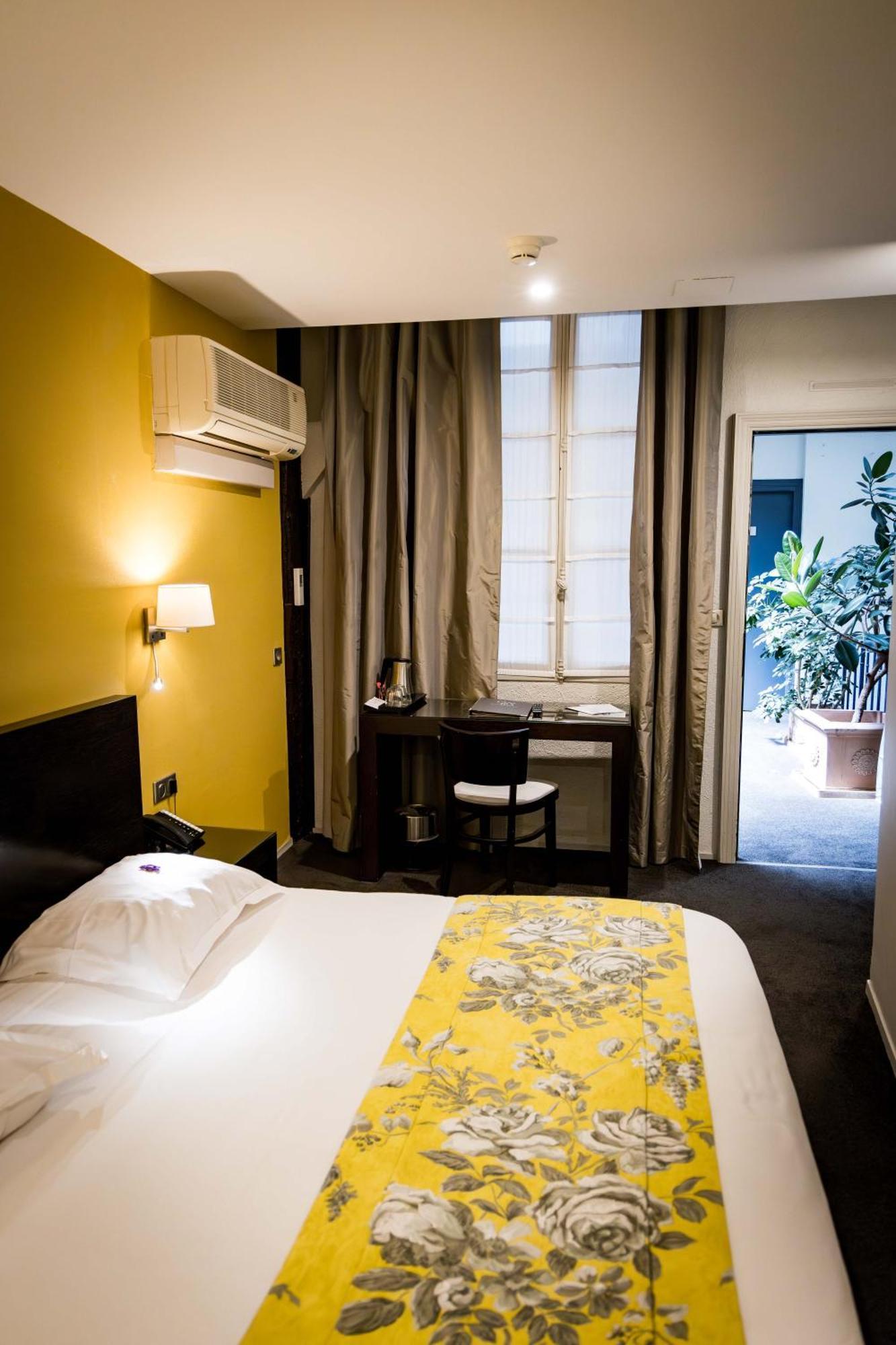Classic Double or Twin Room