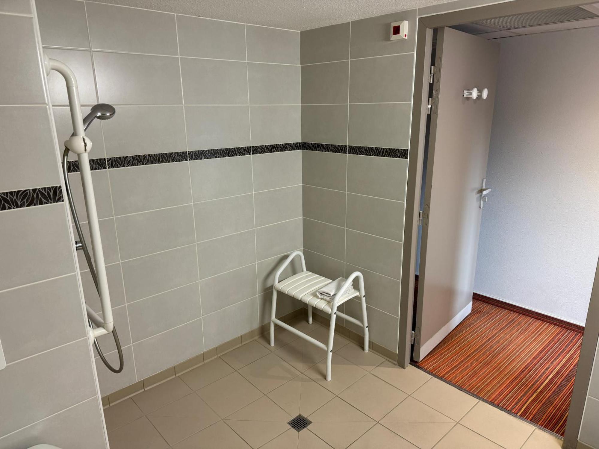 Standard Double Room Disability Access