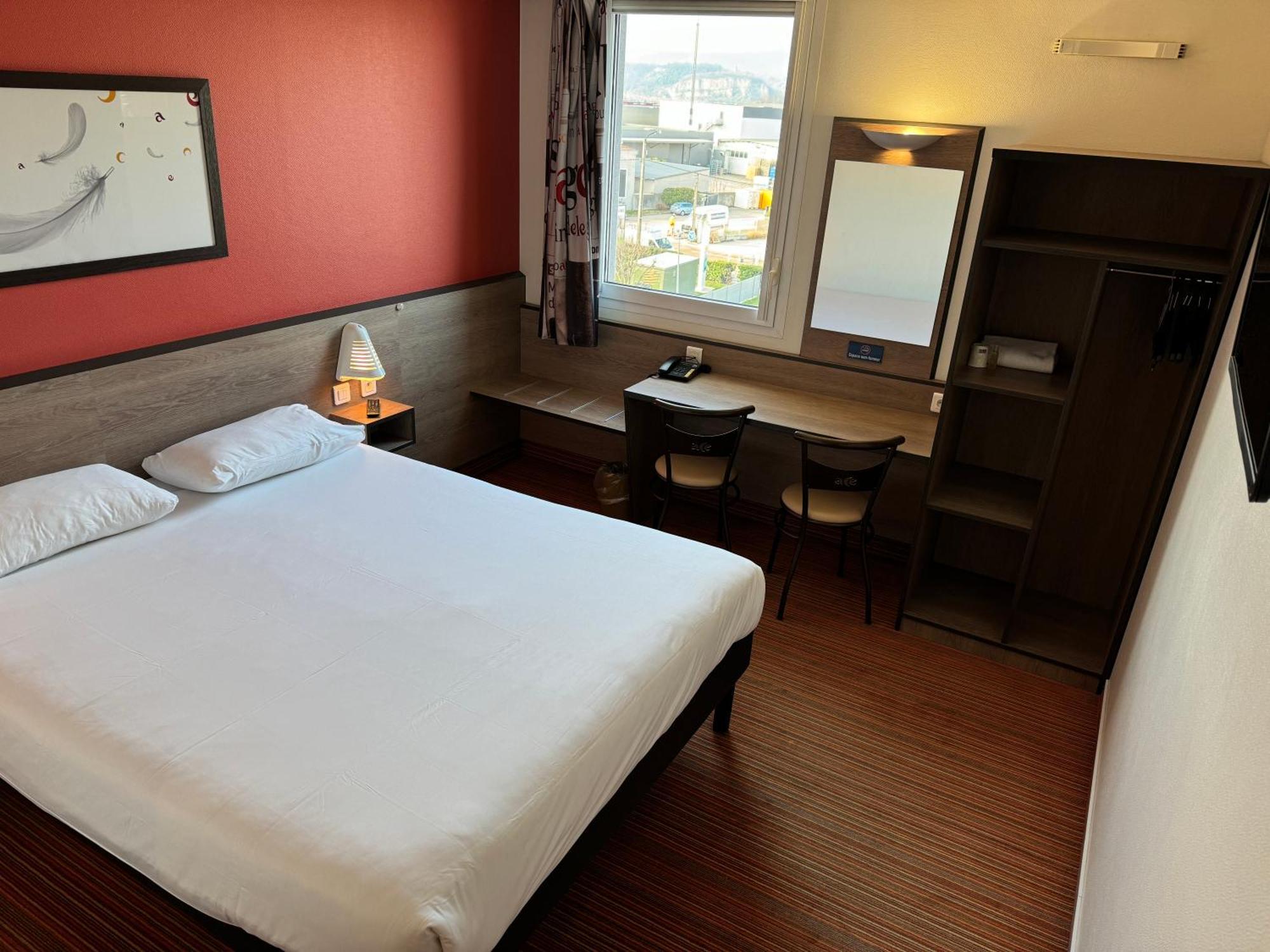 Standard Double Room,1643774351:JPEG