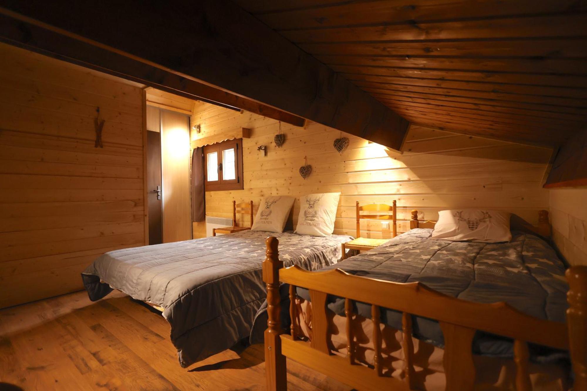 Double Room Private Bathroom
